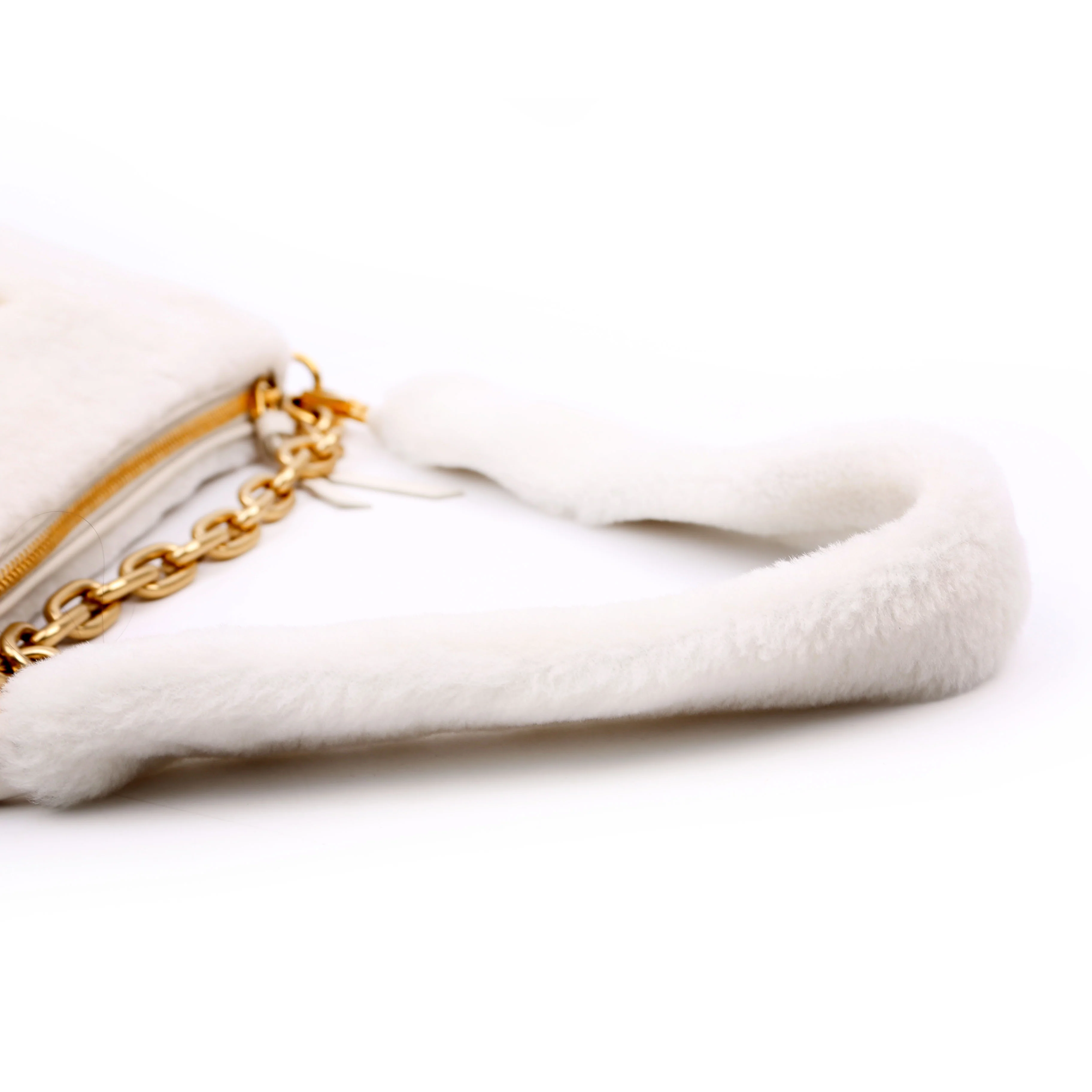 Faux Fur Chain Shoulder White/Gold - Image 10