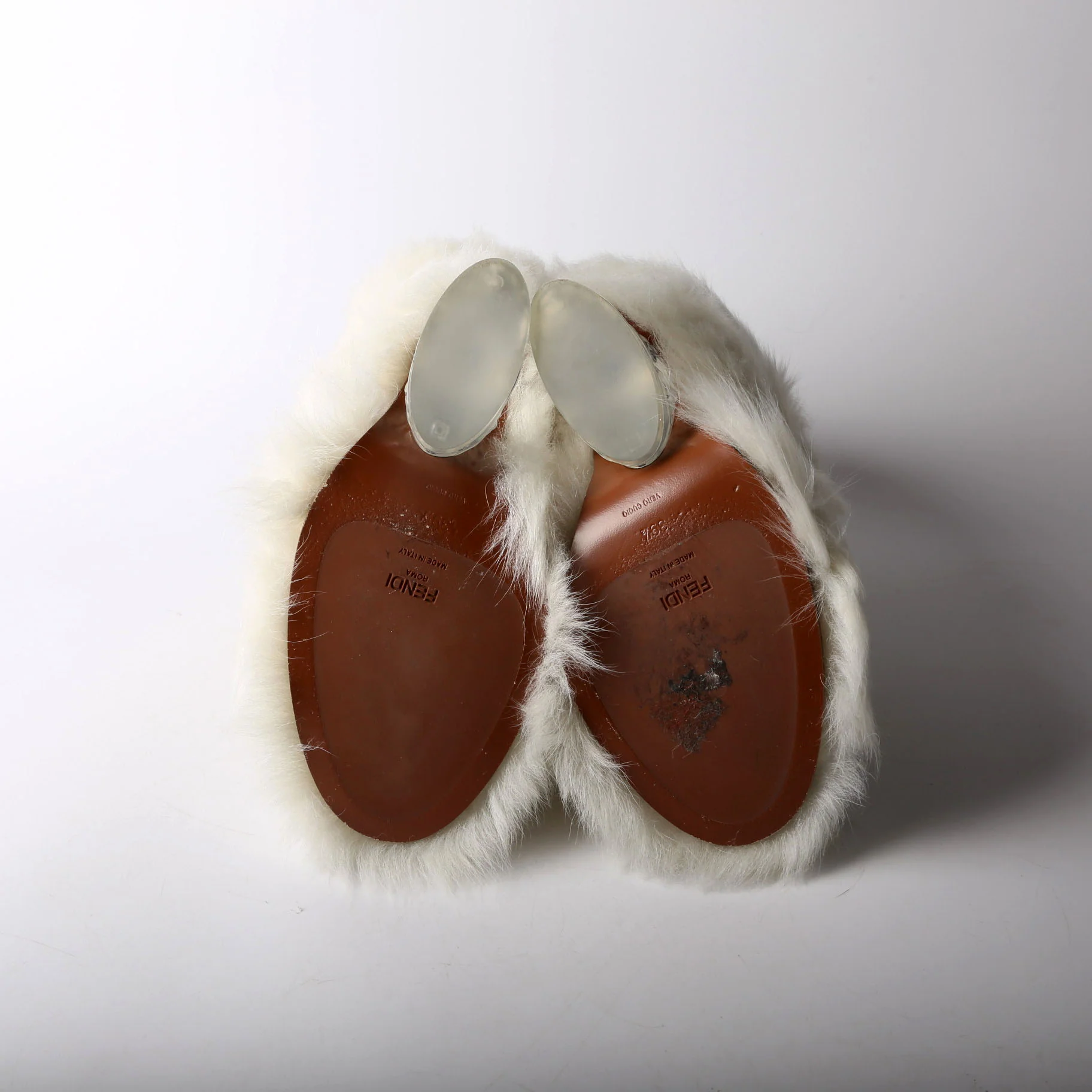 Faux Fur Ice Boots Size 39.5 - Image 6