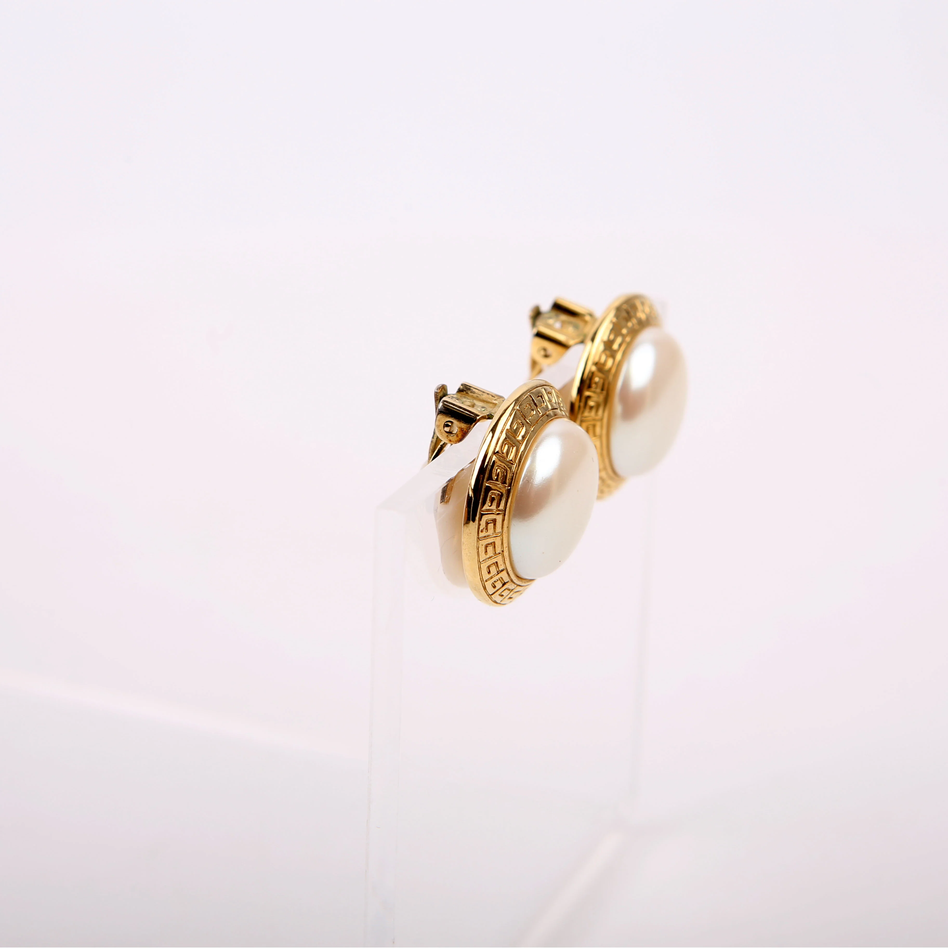 Faux Pearl Clip-On Earrings Gold - Image 3