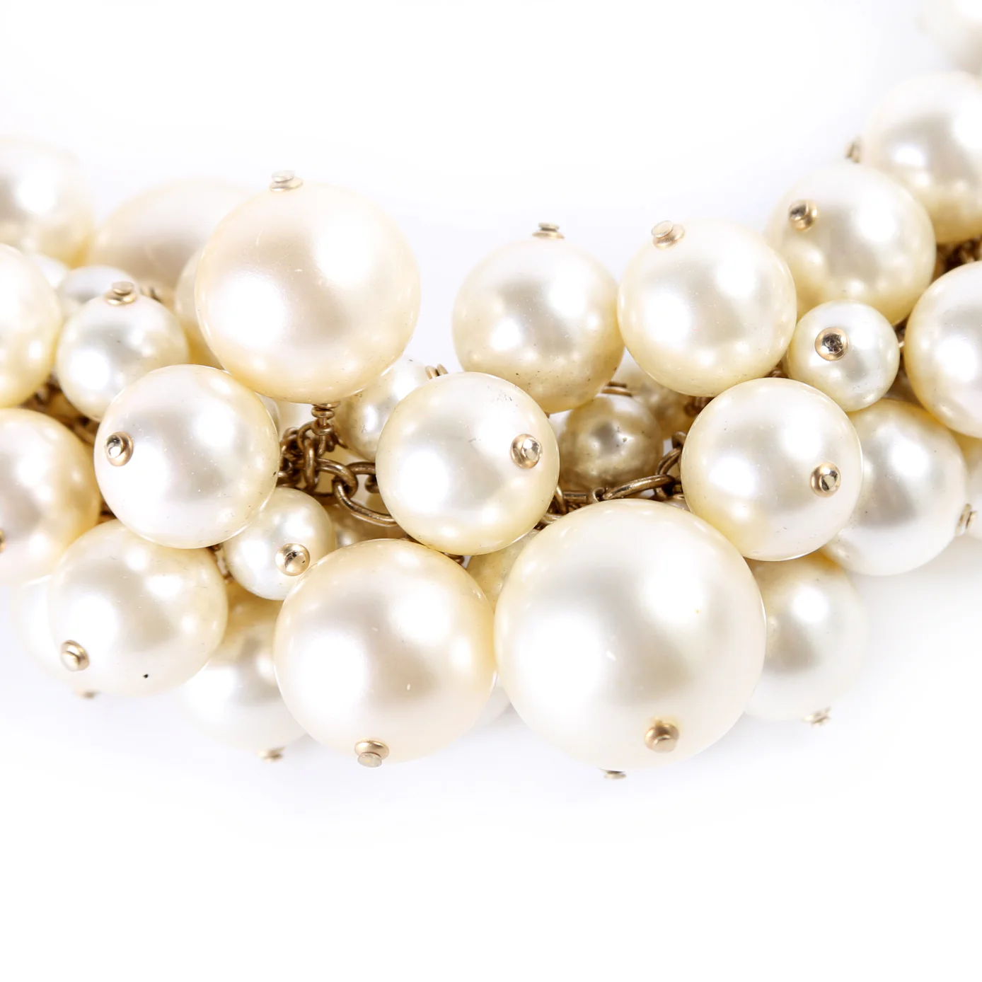 Faux Pearl Cluster Necklace - Image 3