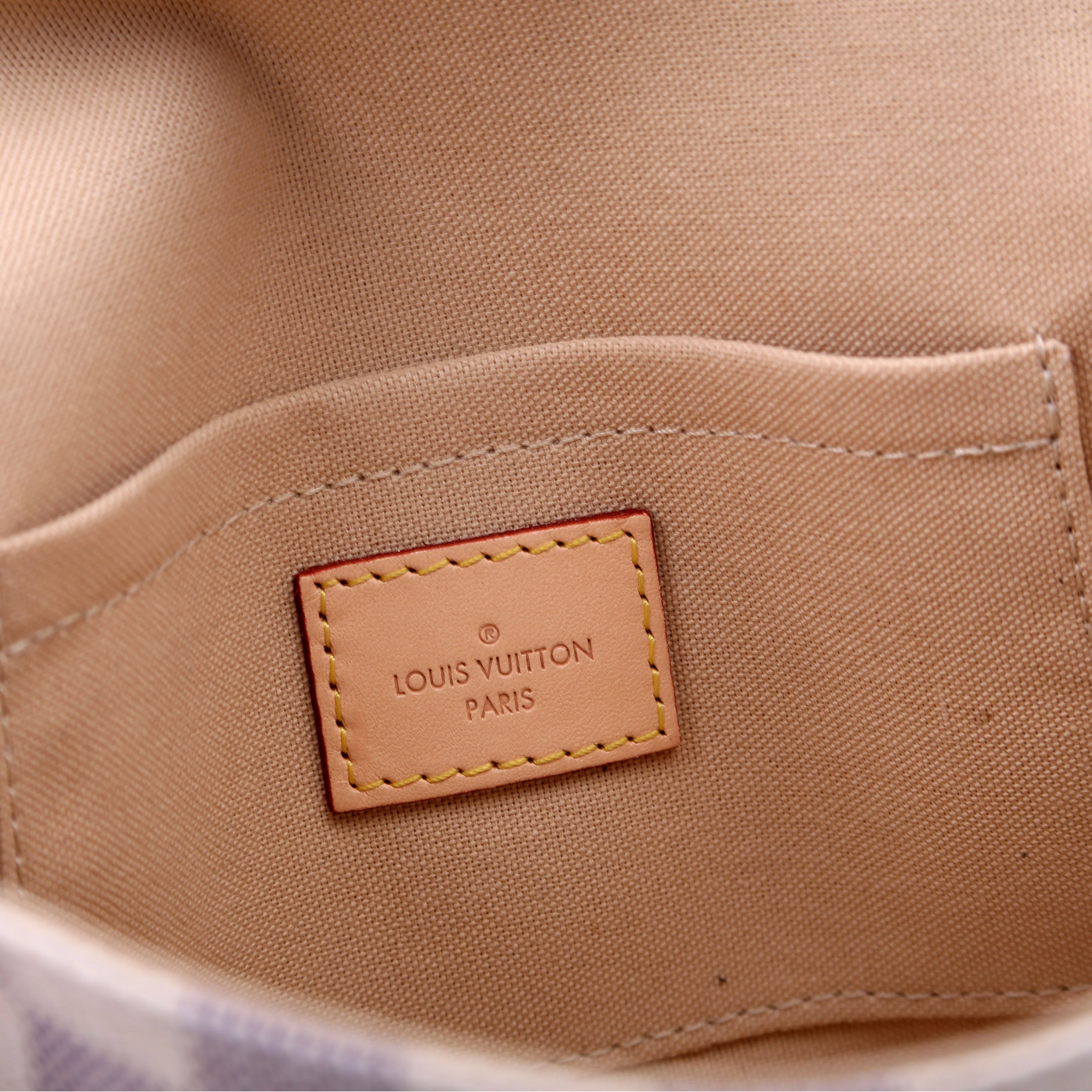 Favorite MM Damier Azur - Image 9