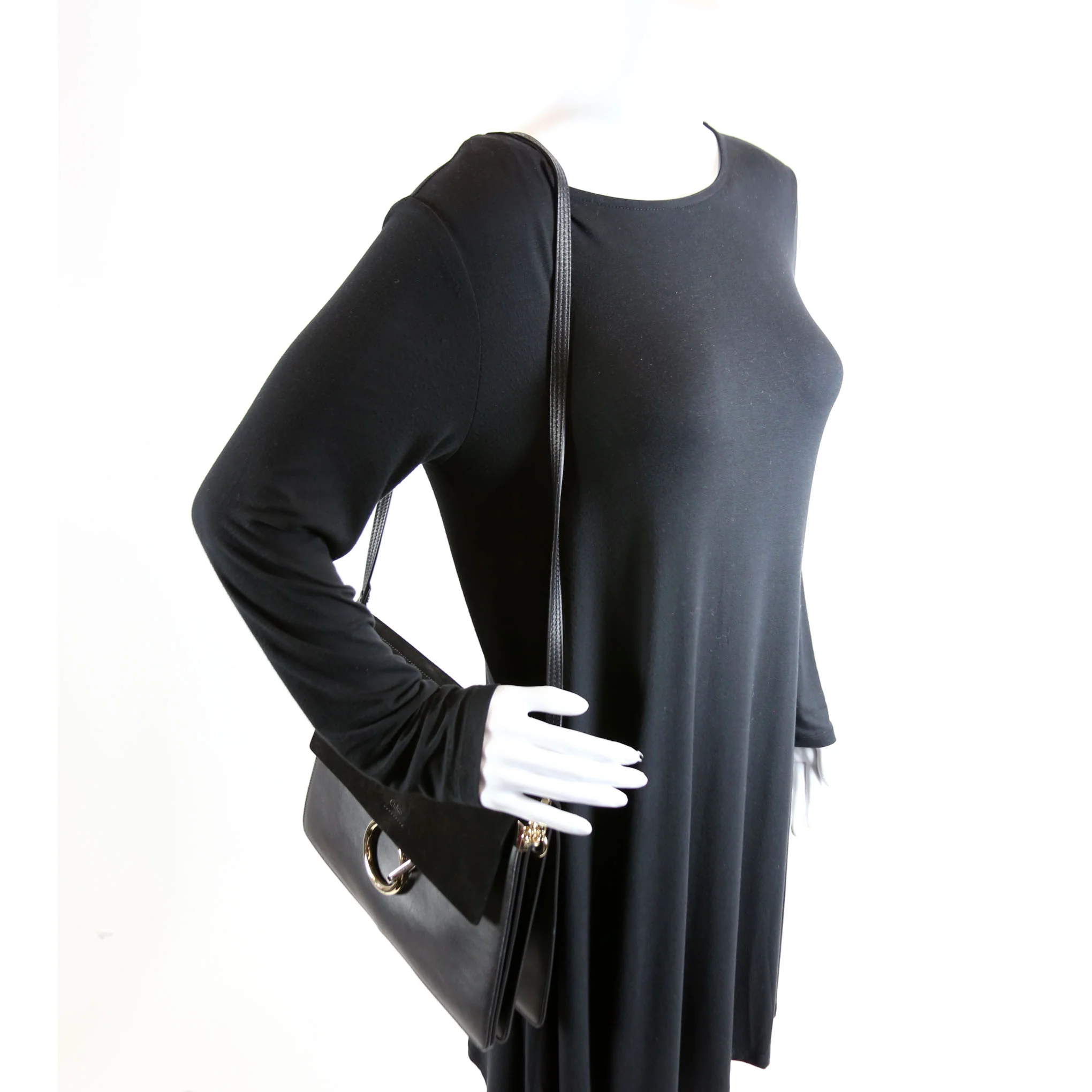 Faye Shoulder Bag Medium Black - Image 9