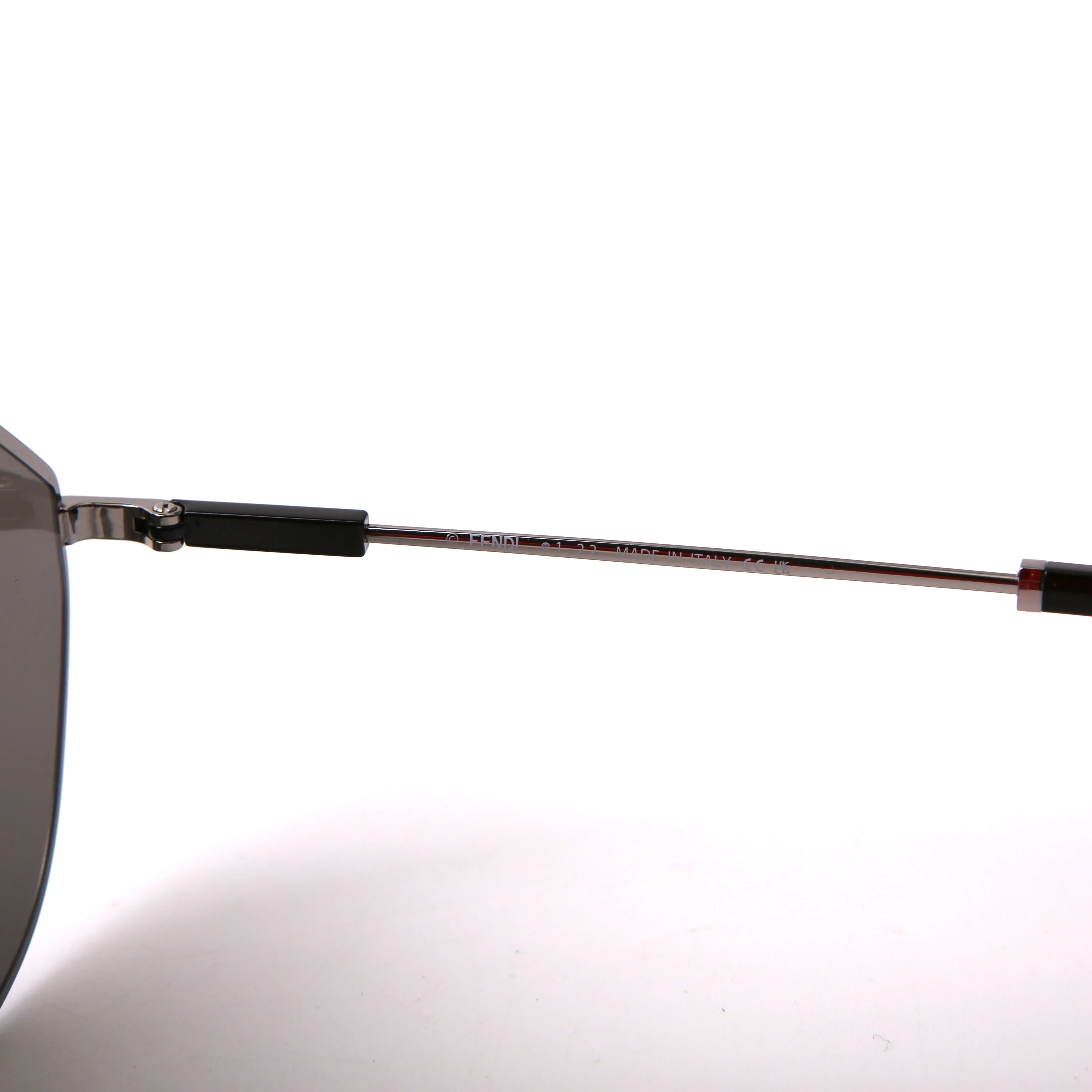 FE40080U FF Match Sunglasses - Image 5