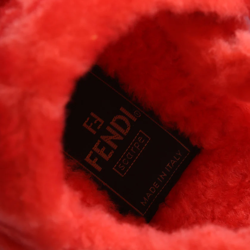 Fendi Feel Shearling Sandals Size 37 - Image 5
