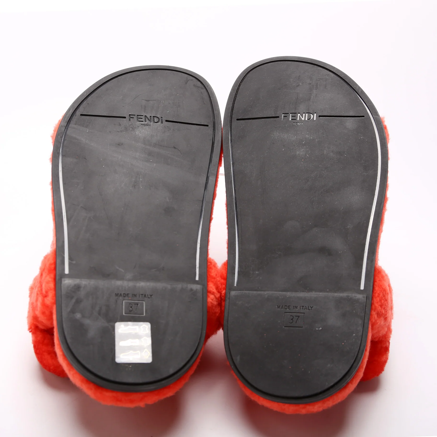 Fendi Feel Shearling Sandals Size 37 - Image 6