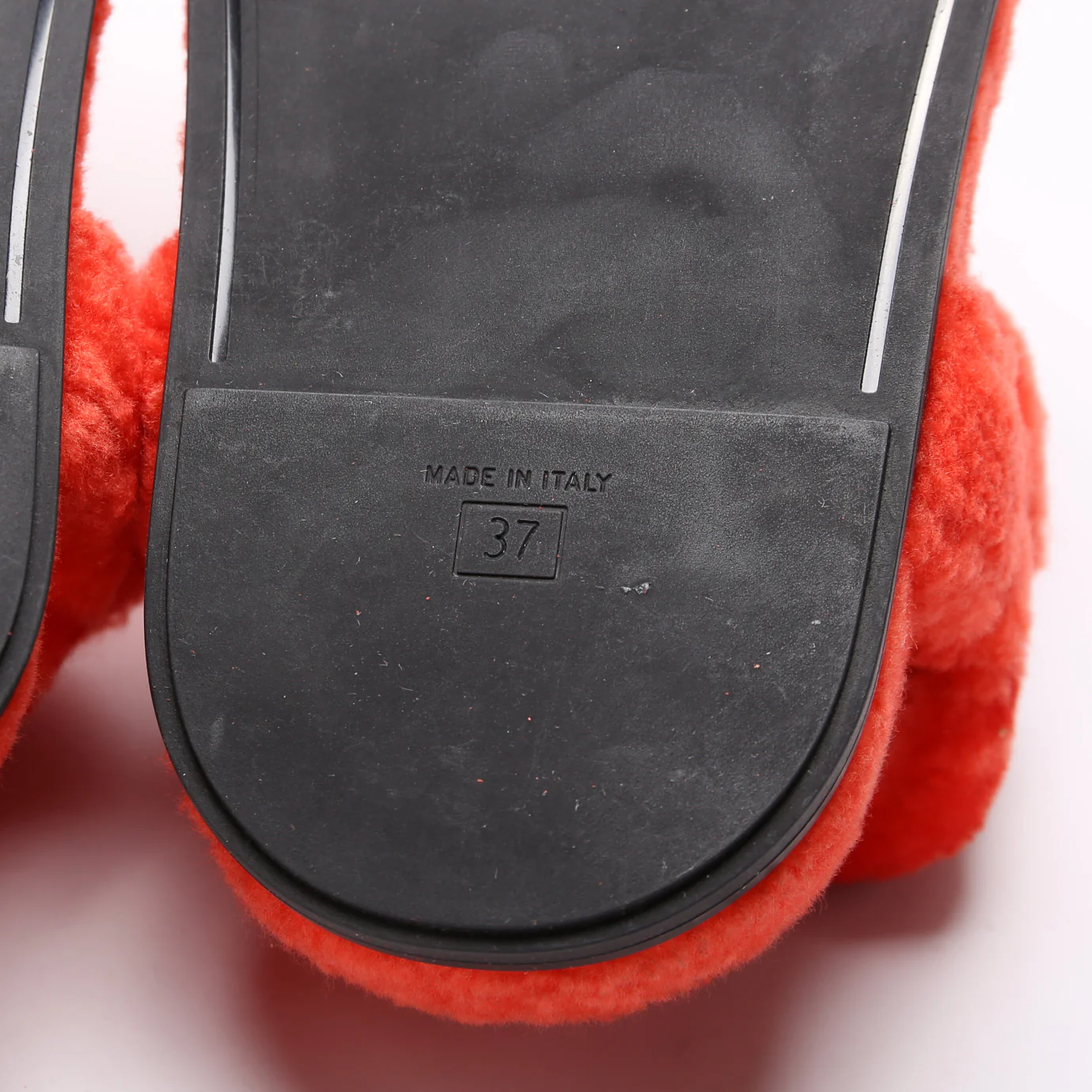 Fendi Feel Shearling Sandals Size 37 - Image 7