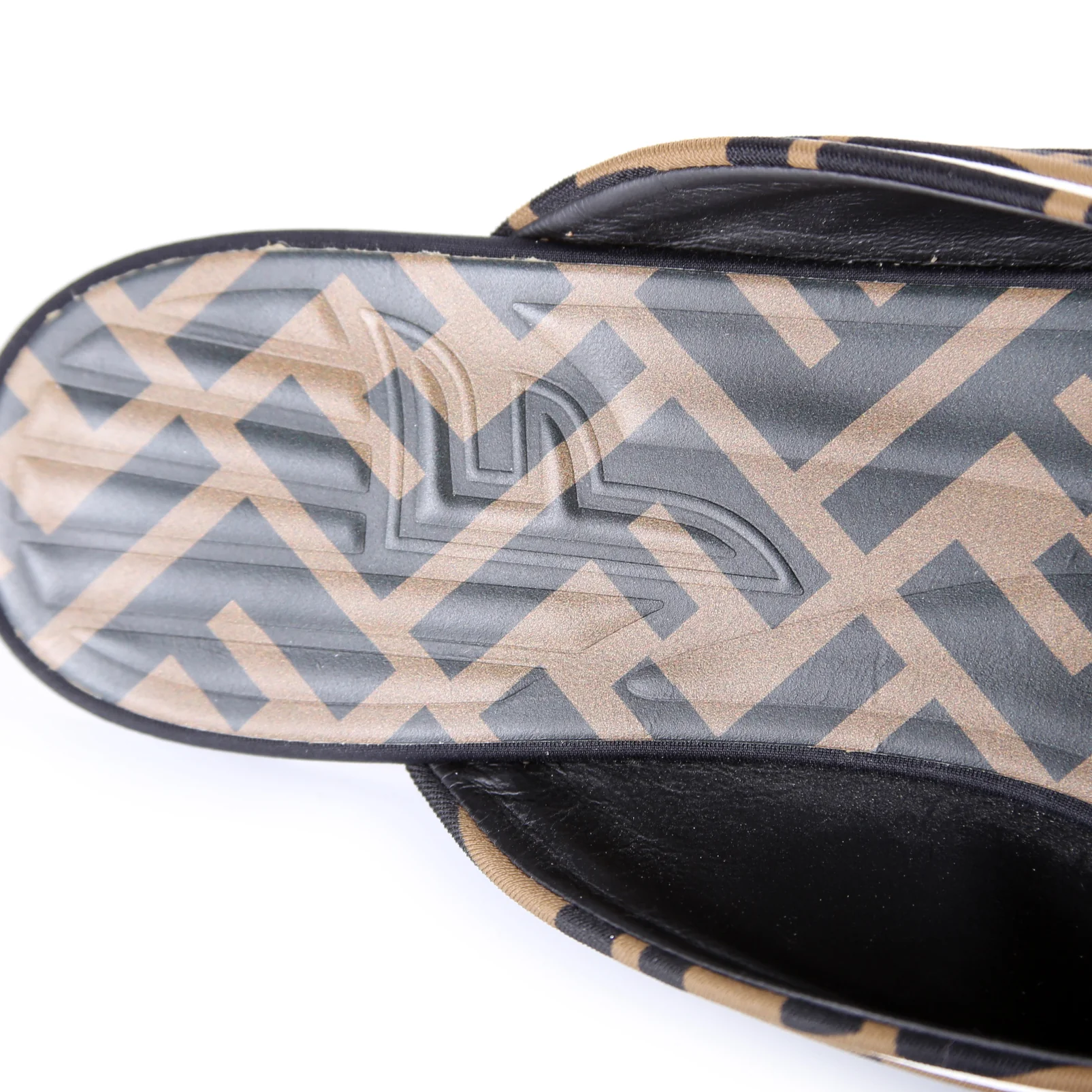 FF Freedom Neoprene Flats Size 38 - Image 8