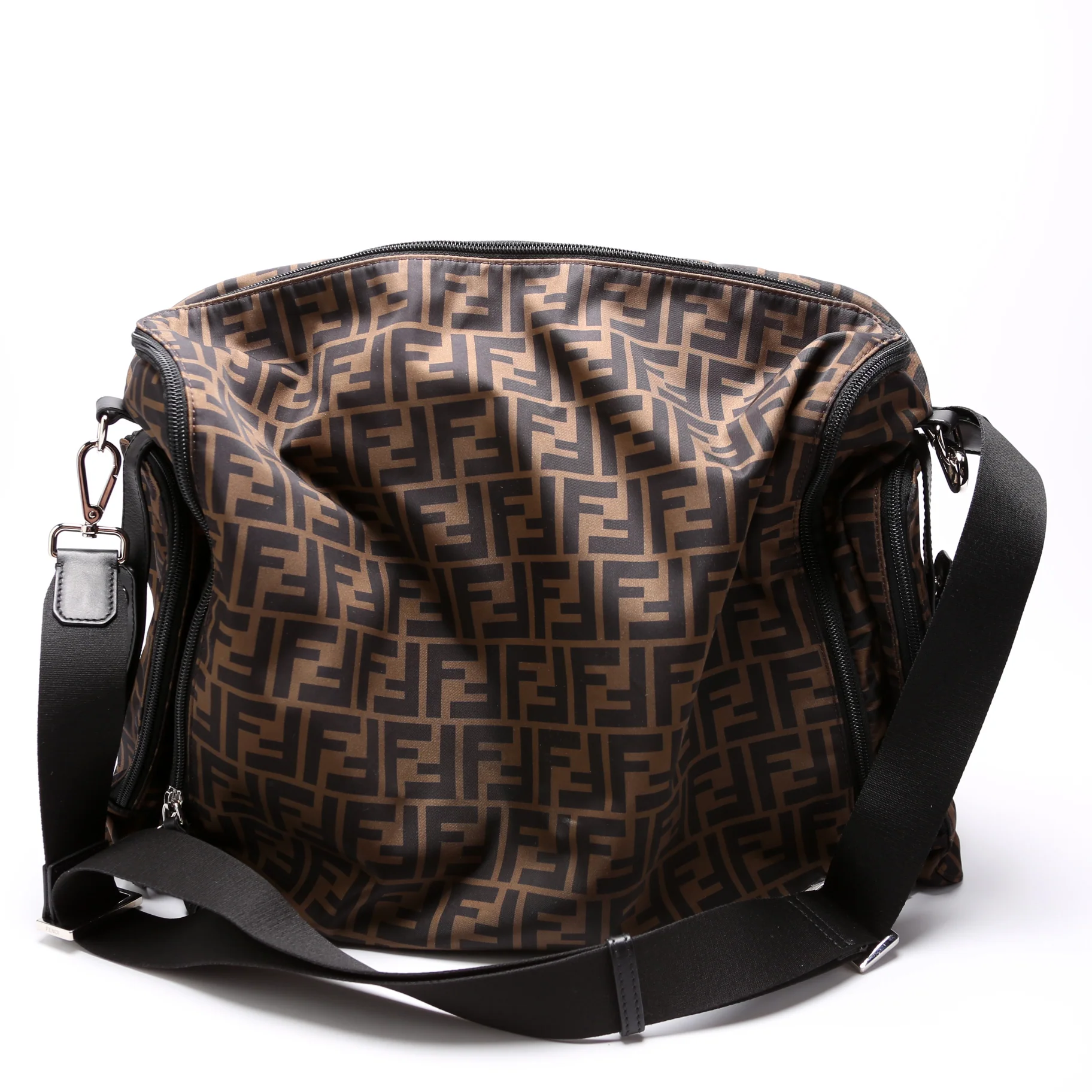 FF Logo Econyl Changing Bag - Image 3