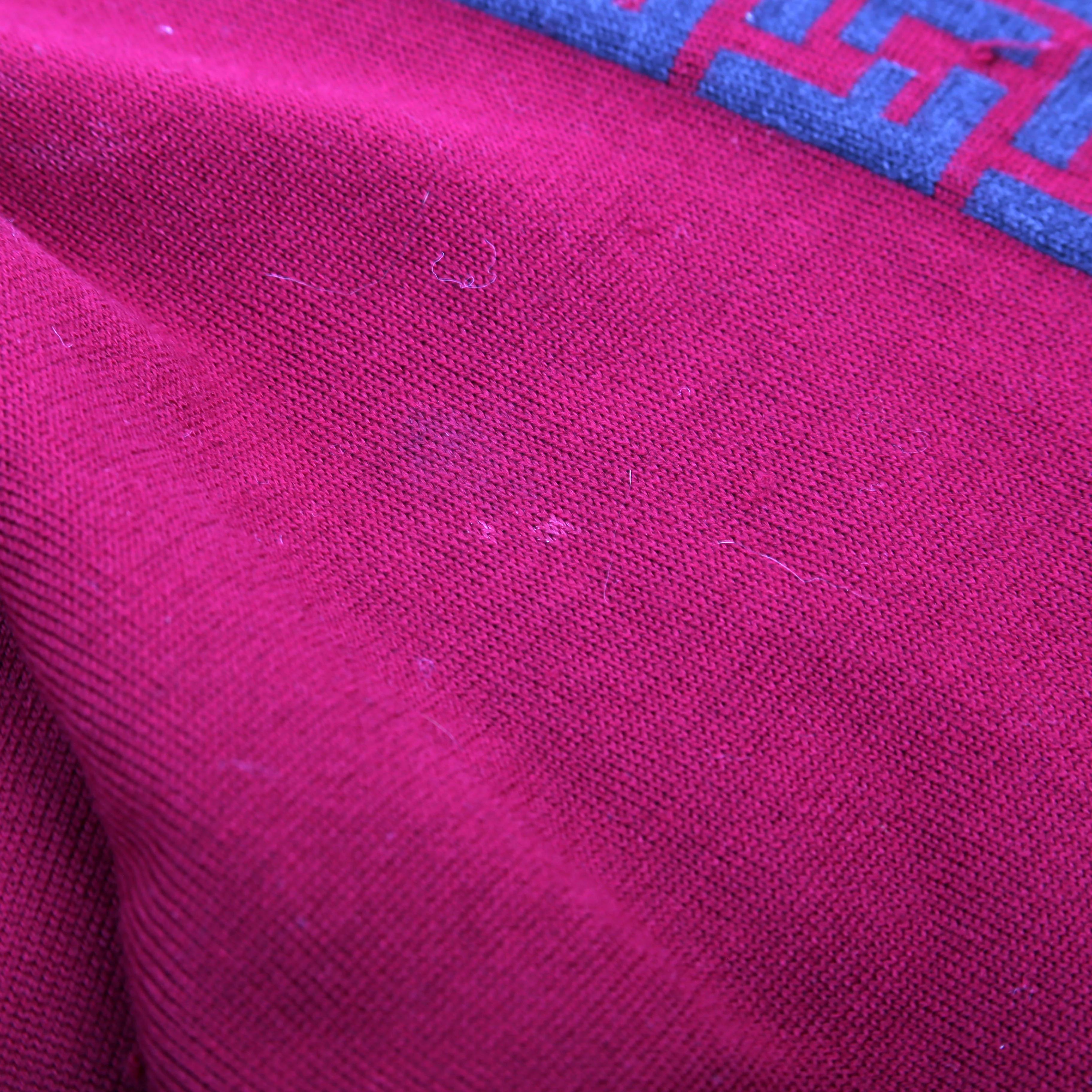 FF Wool Muffler Scarf Grey/Red - Image 3