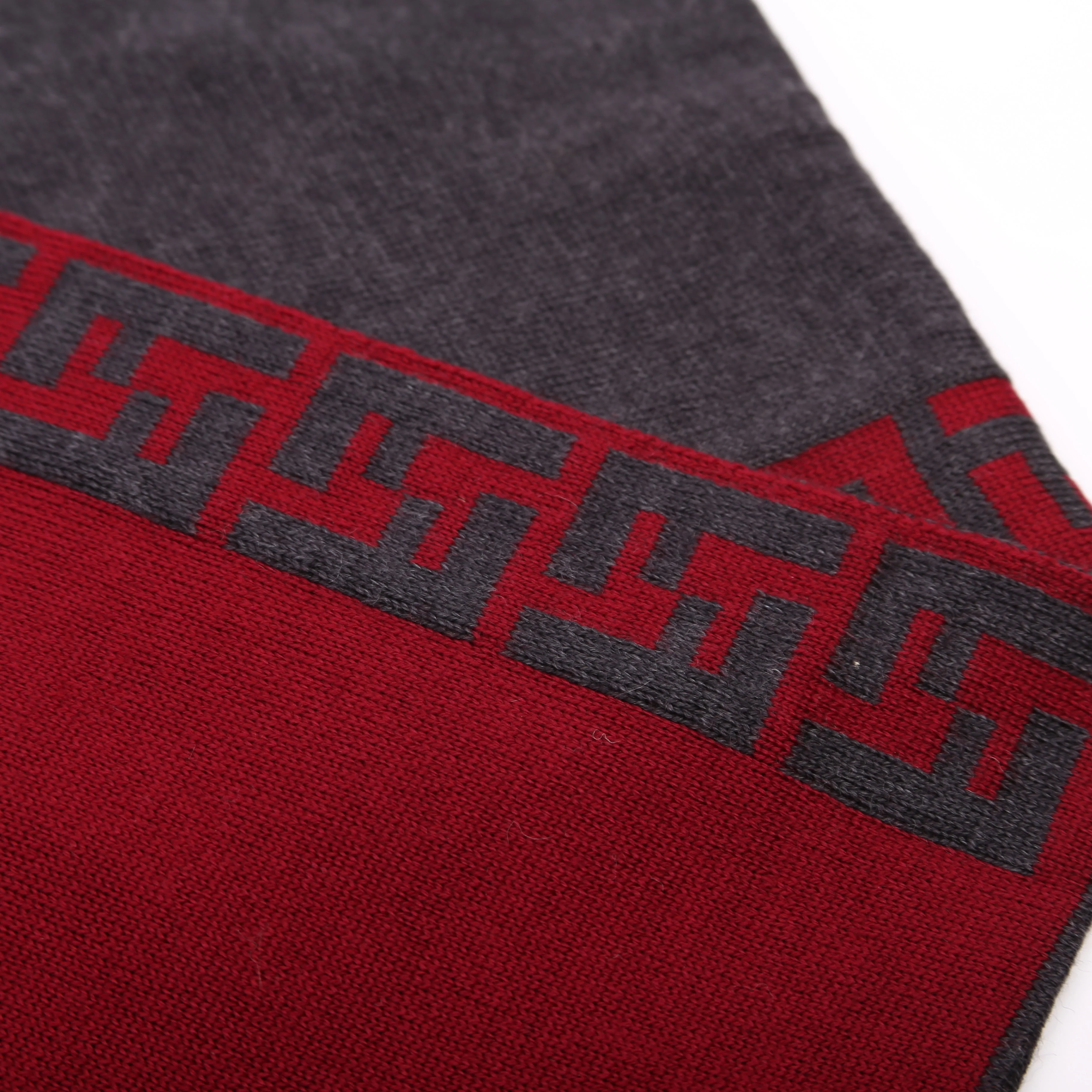 FF Wool Muffler Scarf Grey/Red - Image 4