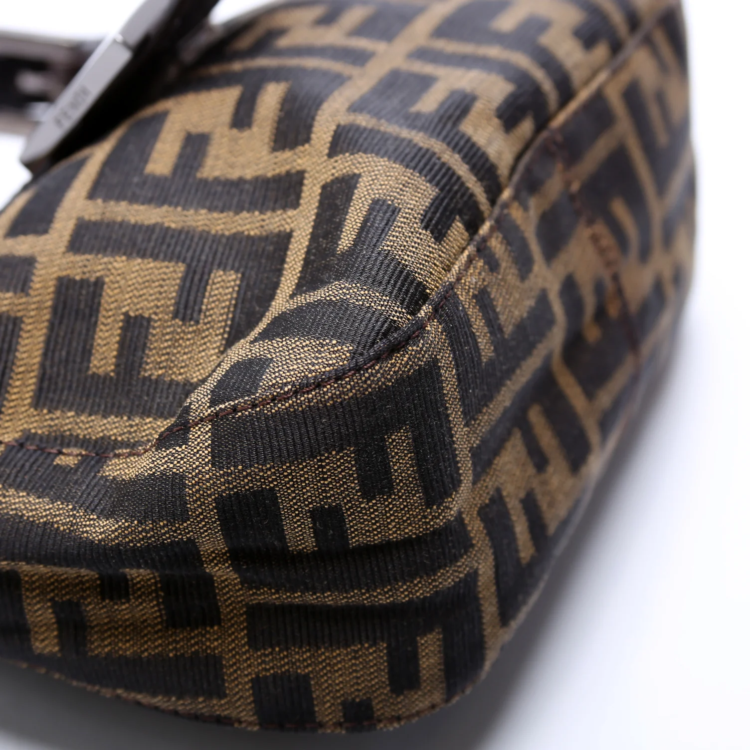 FF Zucca Mini Shoulder Bag Brown - Image 5