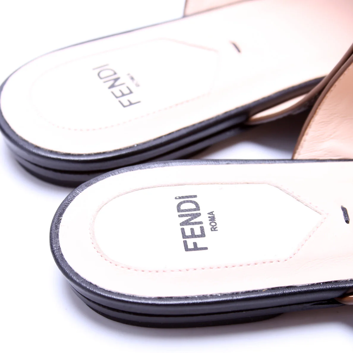 FF Zucca Mules Size 38.5 - Image 4