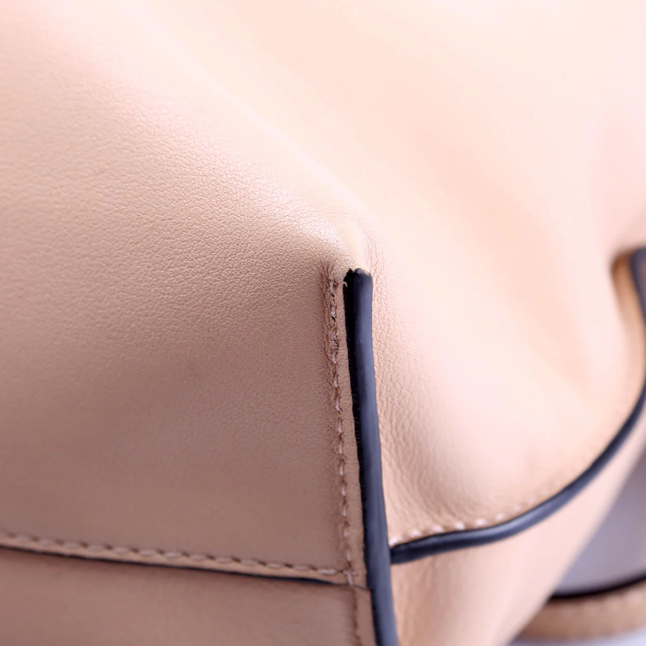 Flamenco Knot Clutch Calfskin Small Tan - Image 6