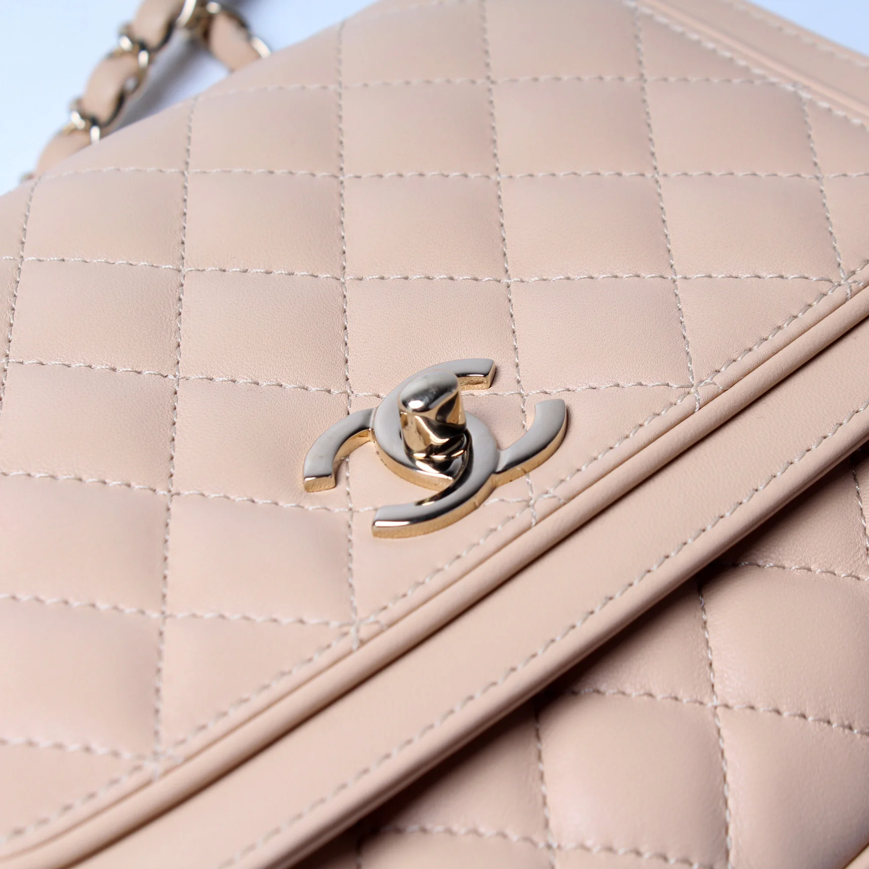 Flap Bag 26M - Image 6