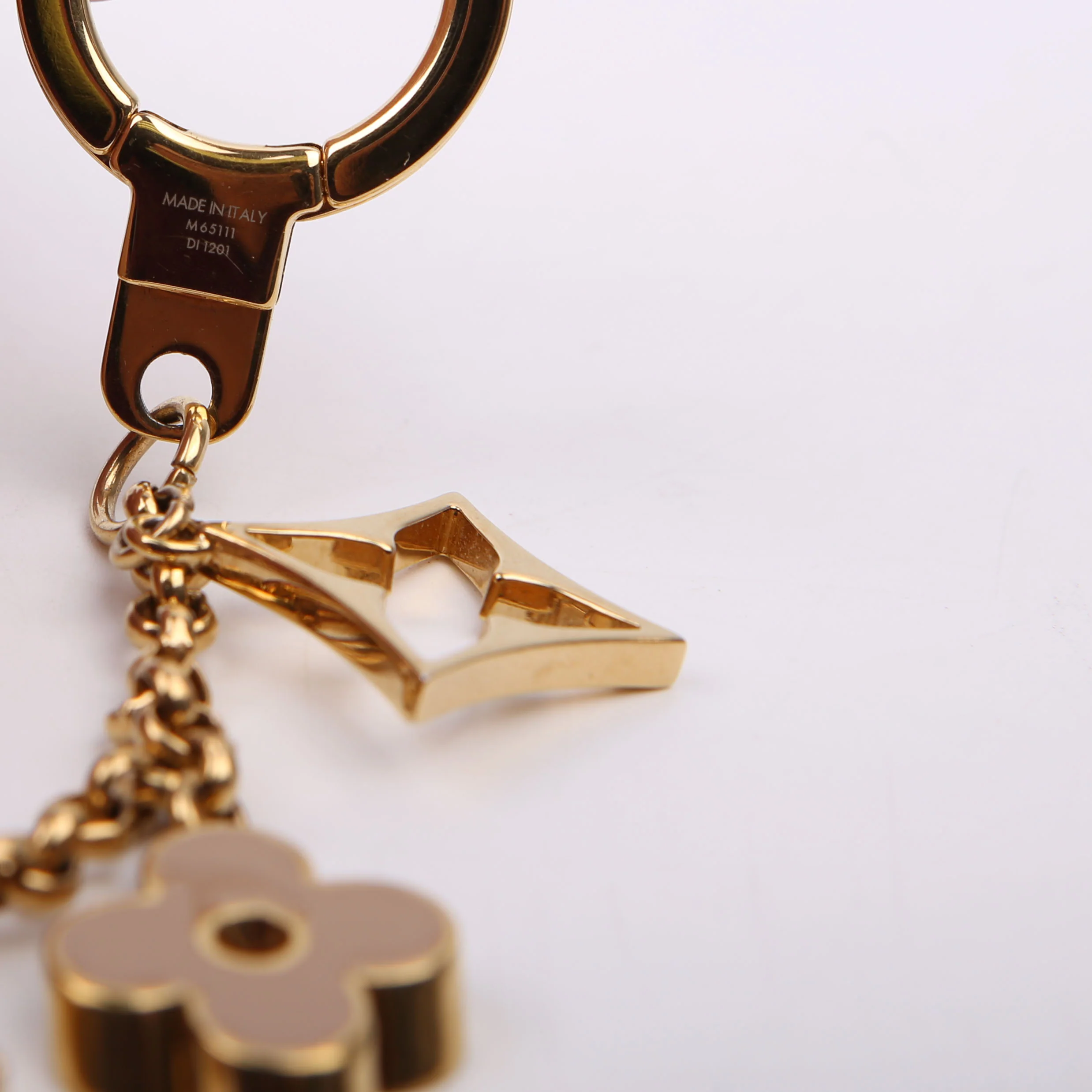Fleur De Monogram Bag Charm Chain Gold - Image 3