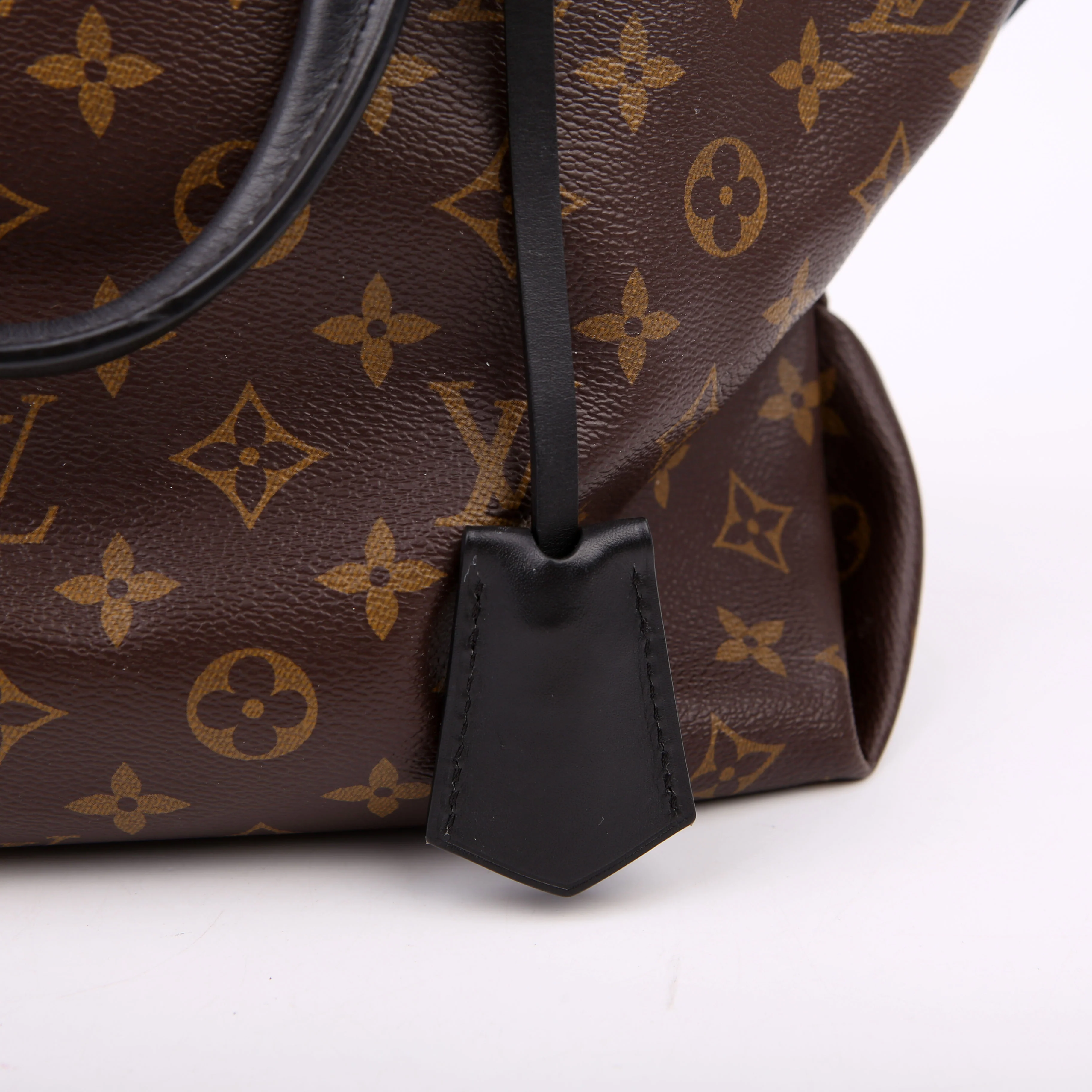 Flower Zipped Tote MM Monogram Black - Image 10