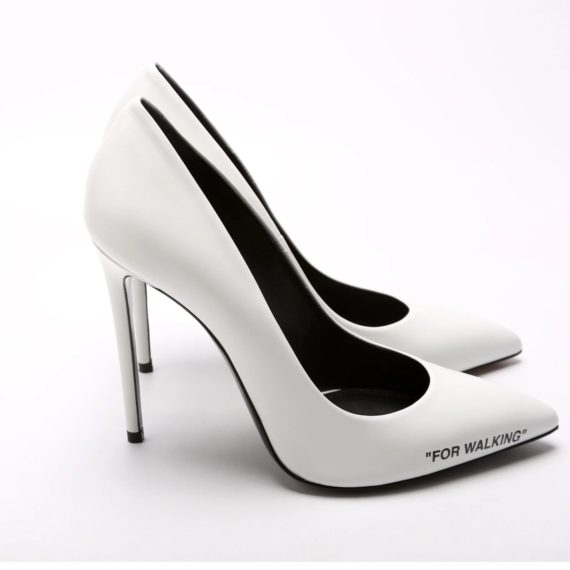 "For Walking" Pumps Size 38 - Image 3