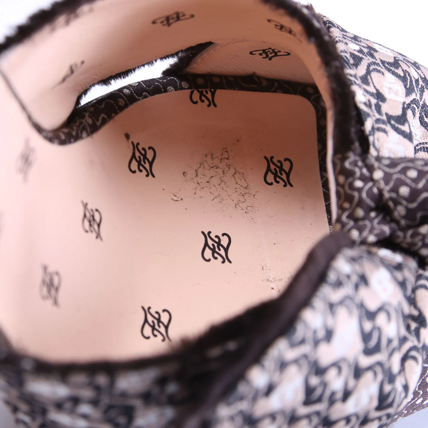 Freedom Fabric Jacquard Slingback Pumps Size 40 - Image 10