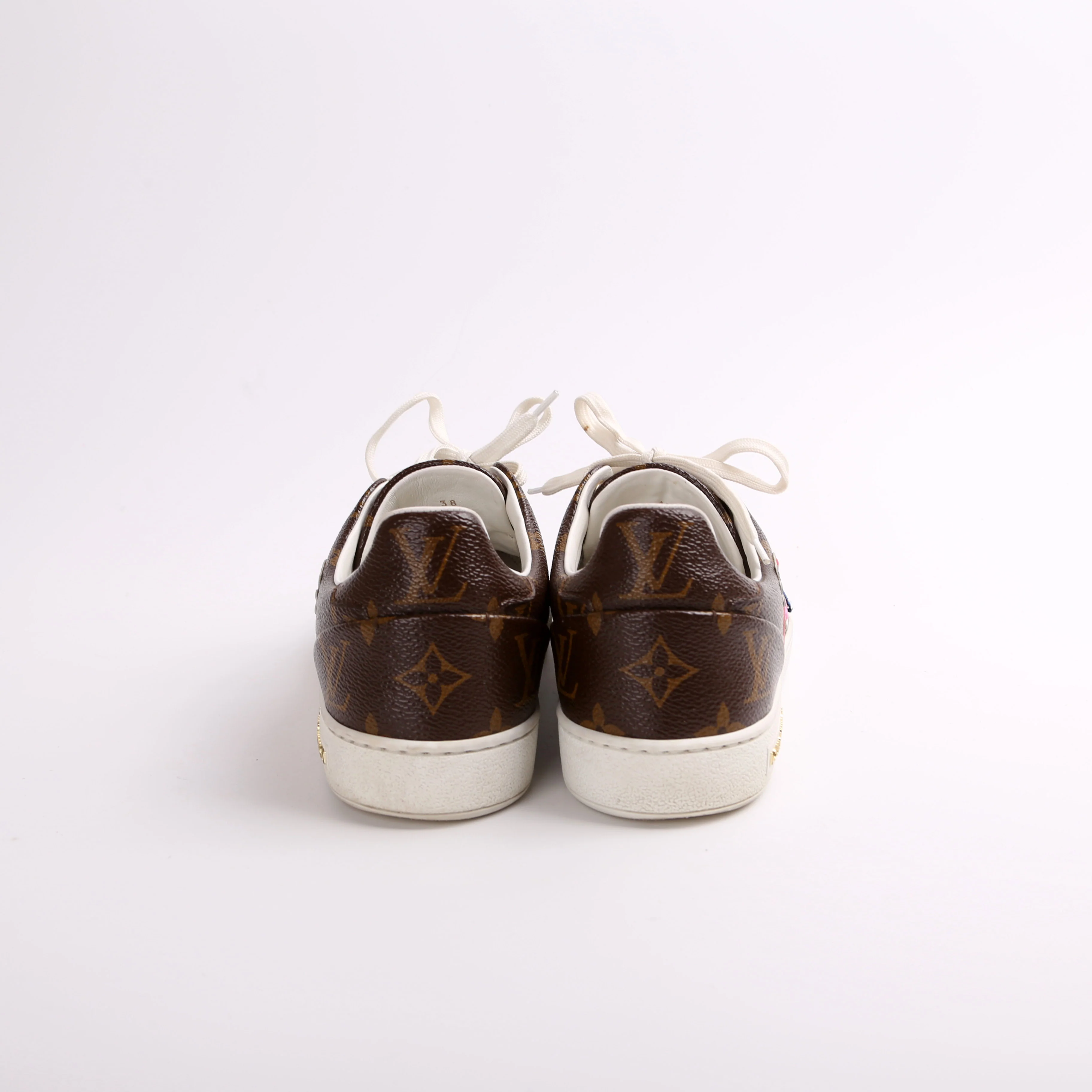 Frontrow Patches Sneakers Size 38 - Image 4