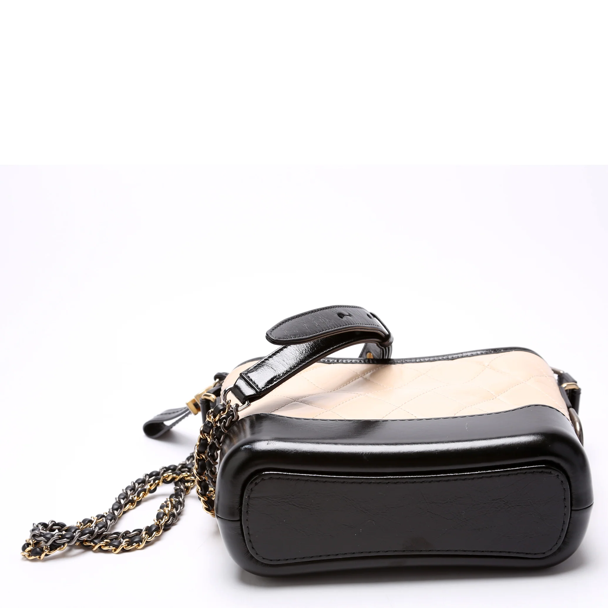 Gabrielle Hobo Small Calfskin 25M Beige/Black - Image 4