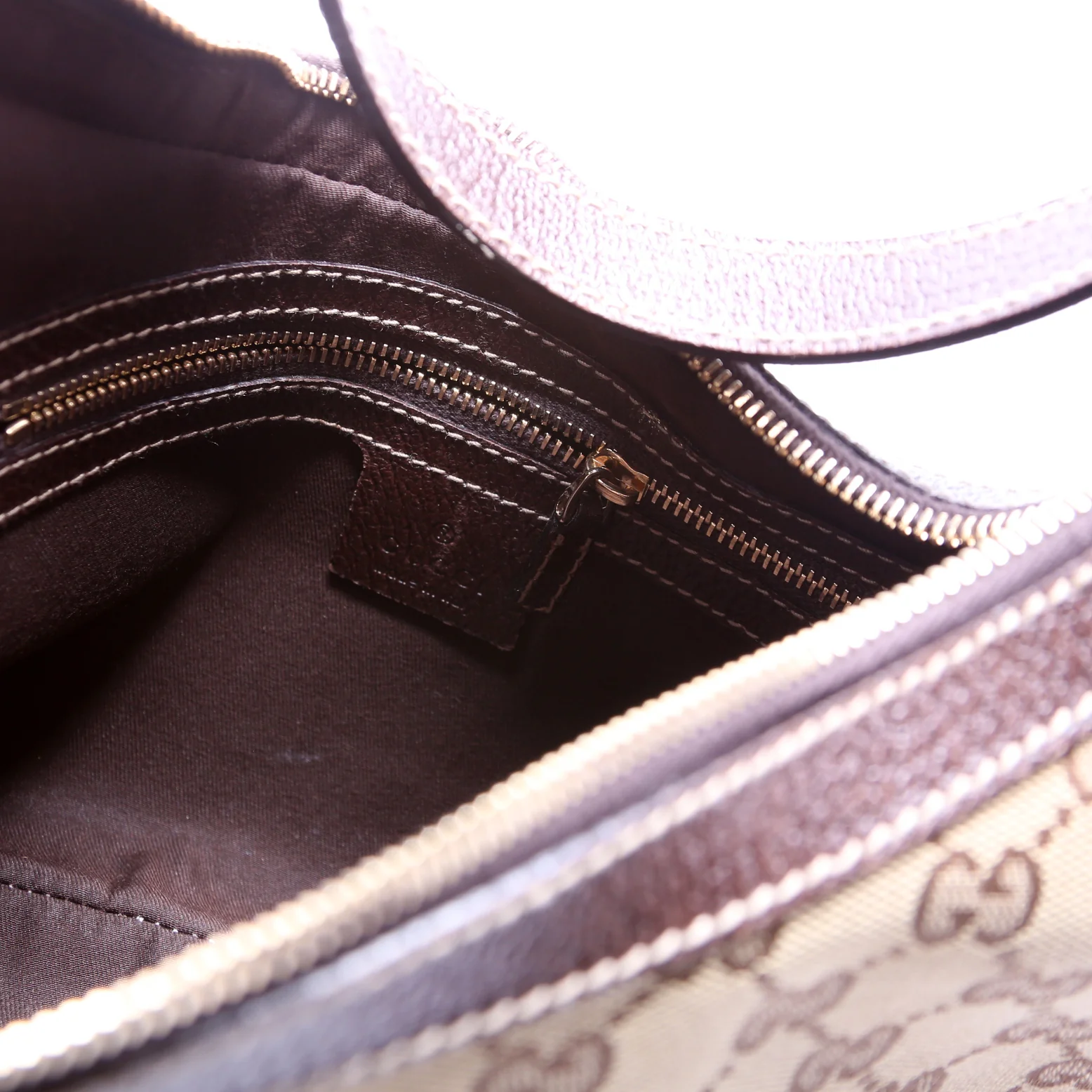 GG Canvas Charmy Small Hobo 154395 - Image 7