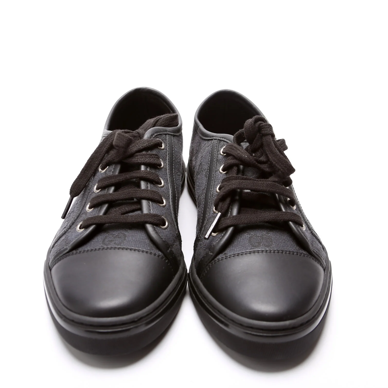 GG Canvas Low Top Sneakers Size 37 Black - Image 2