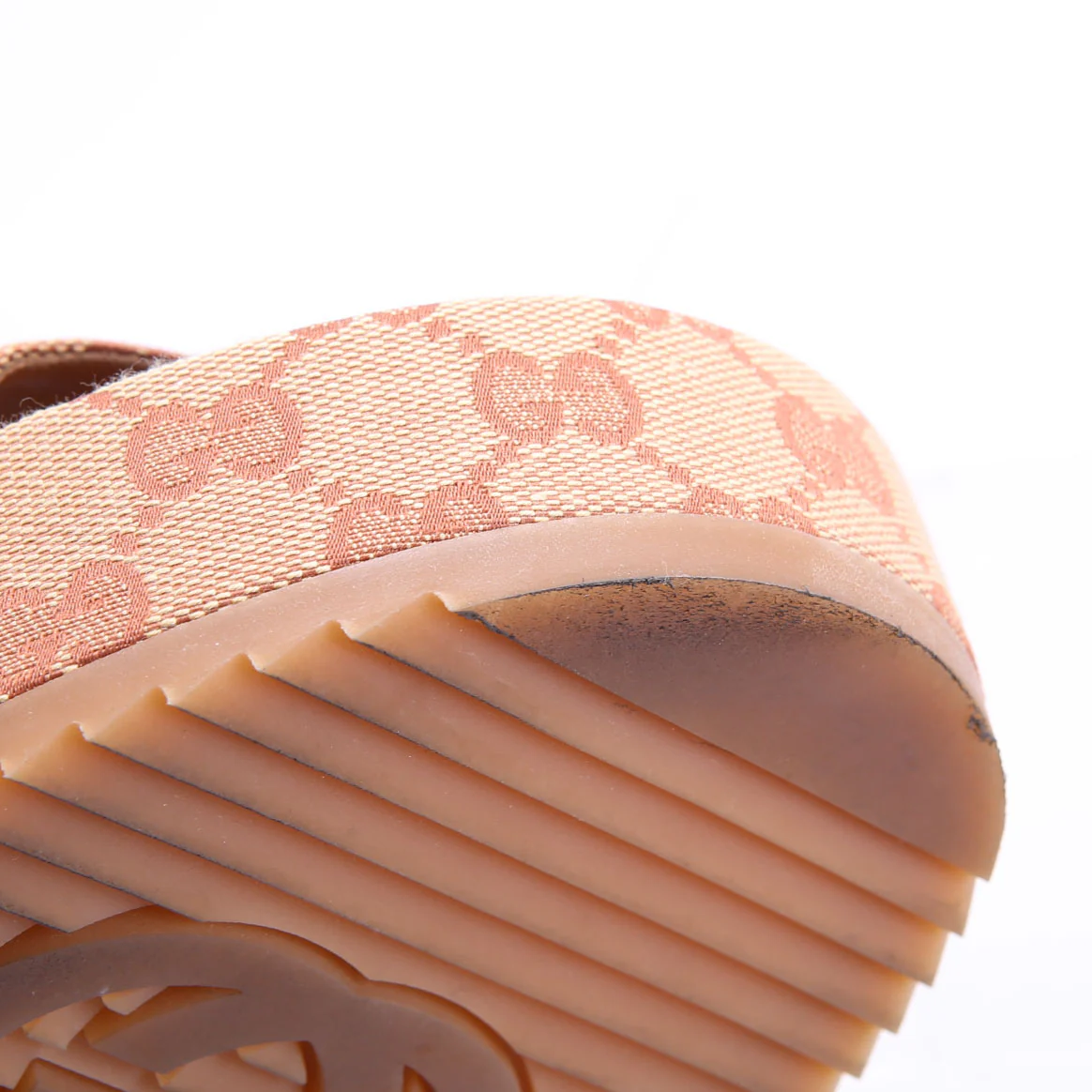 GG Canvas Platform Slides Size 40 - Image 7