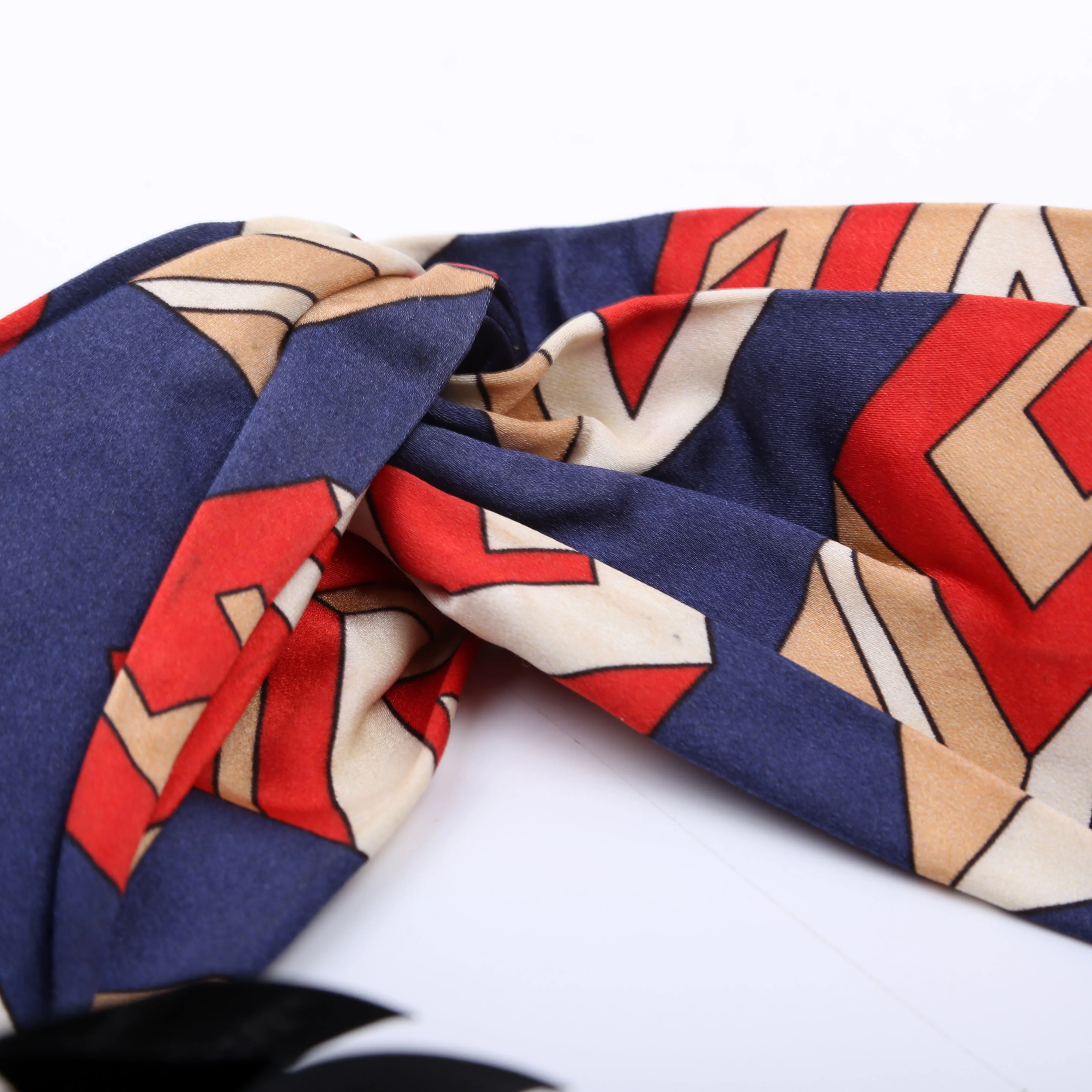 GG Duchess Silk Headband Multicolor - Image 6