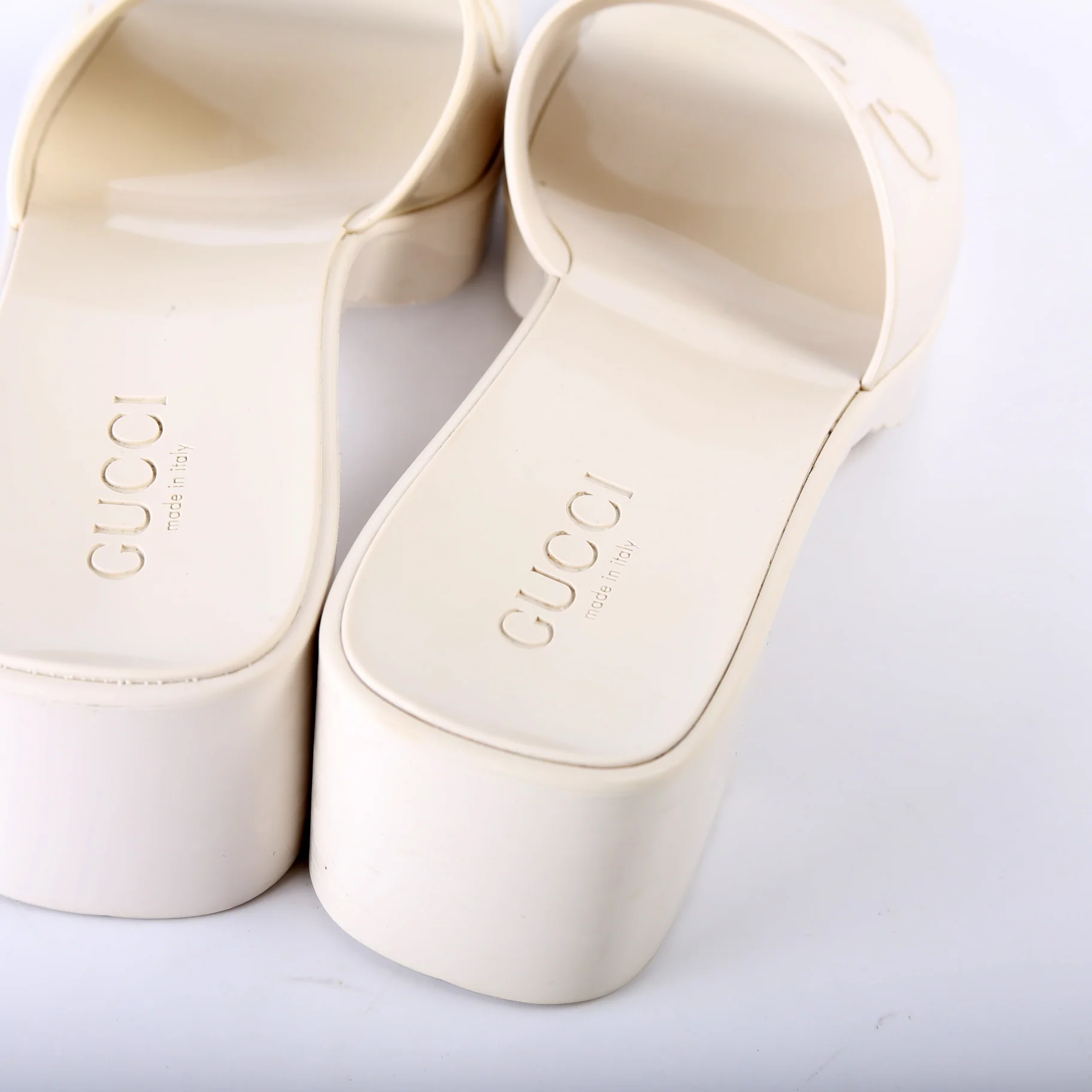 GG Rubber Slides Size 40 - Image 6