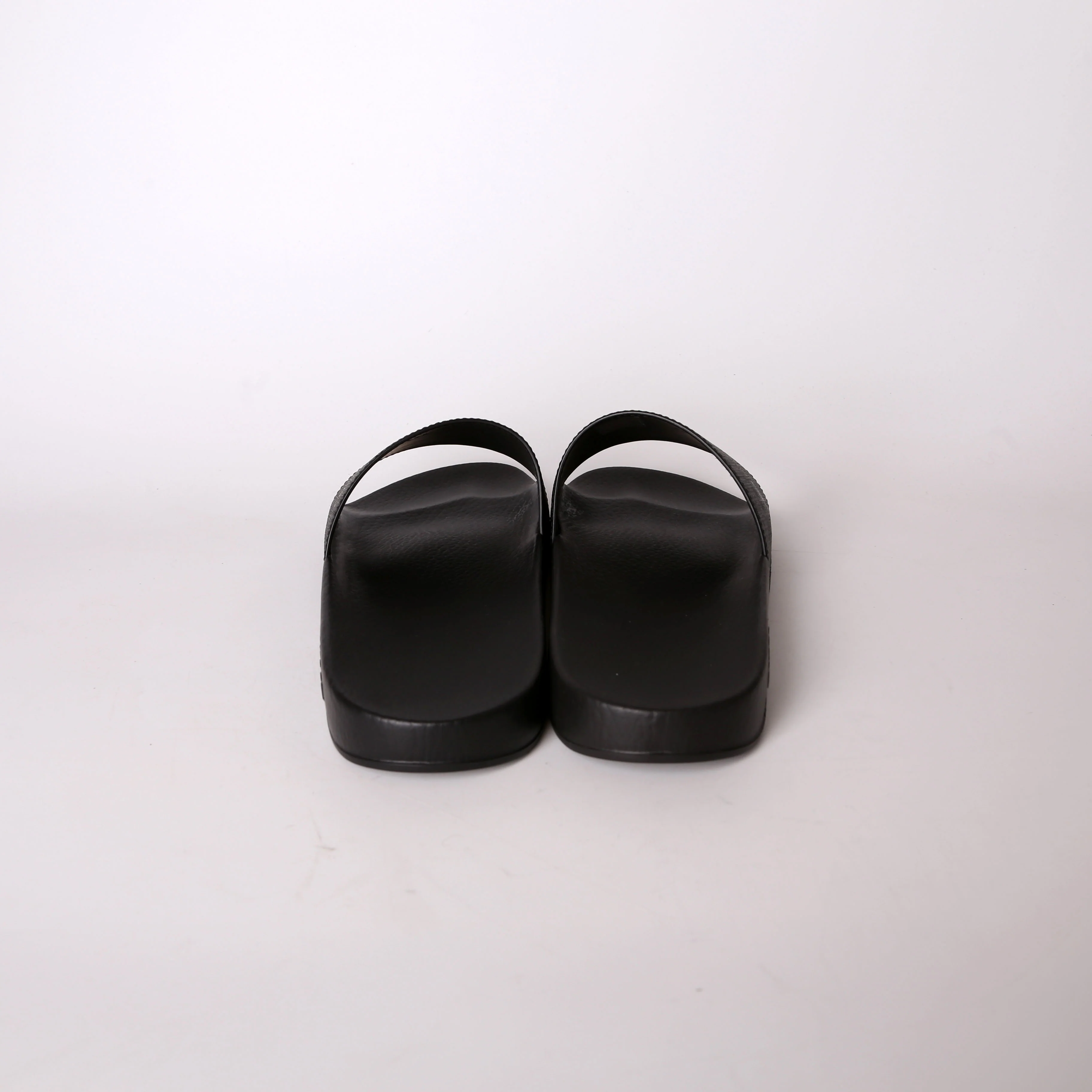 GG Super Tiger Rubber Slides Size 40 - Image 4