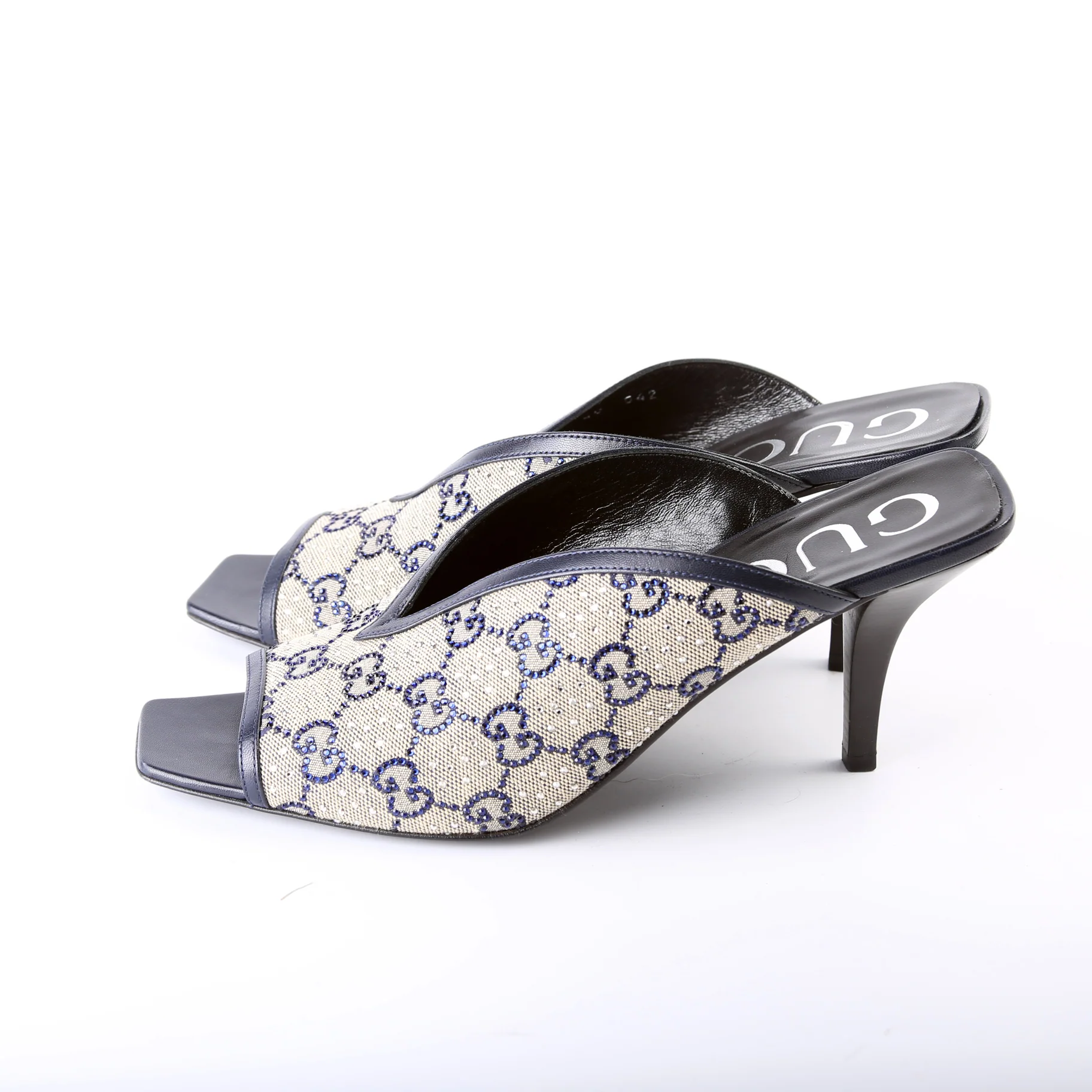 GG Supreme Sandals Size 40 - Image 3