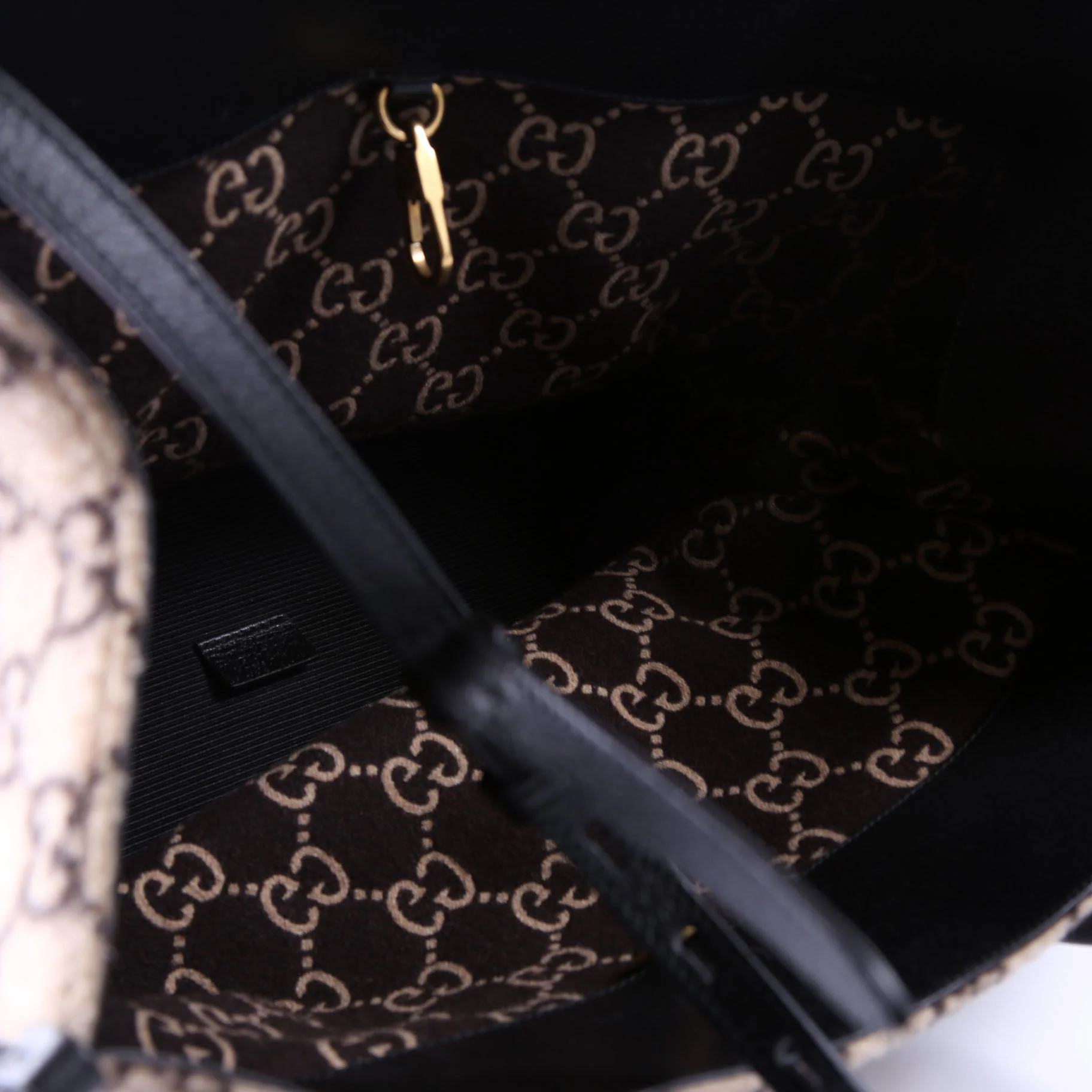 GG Wool Tote - Image 10
