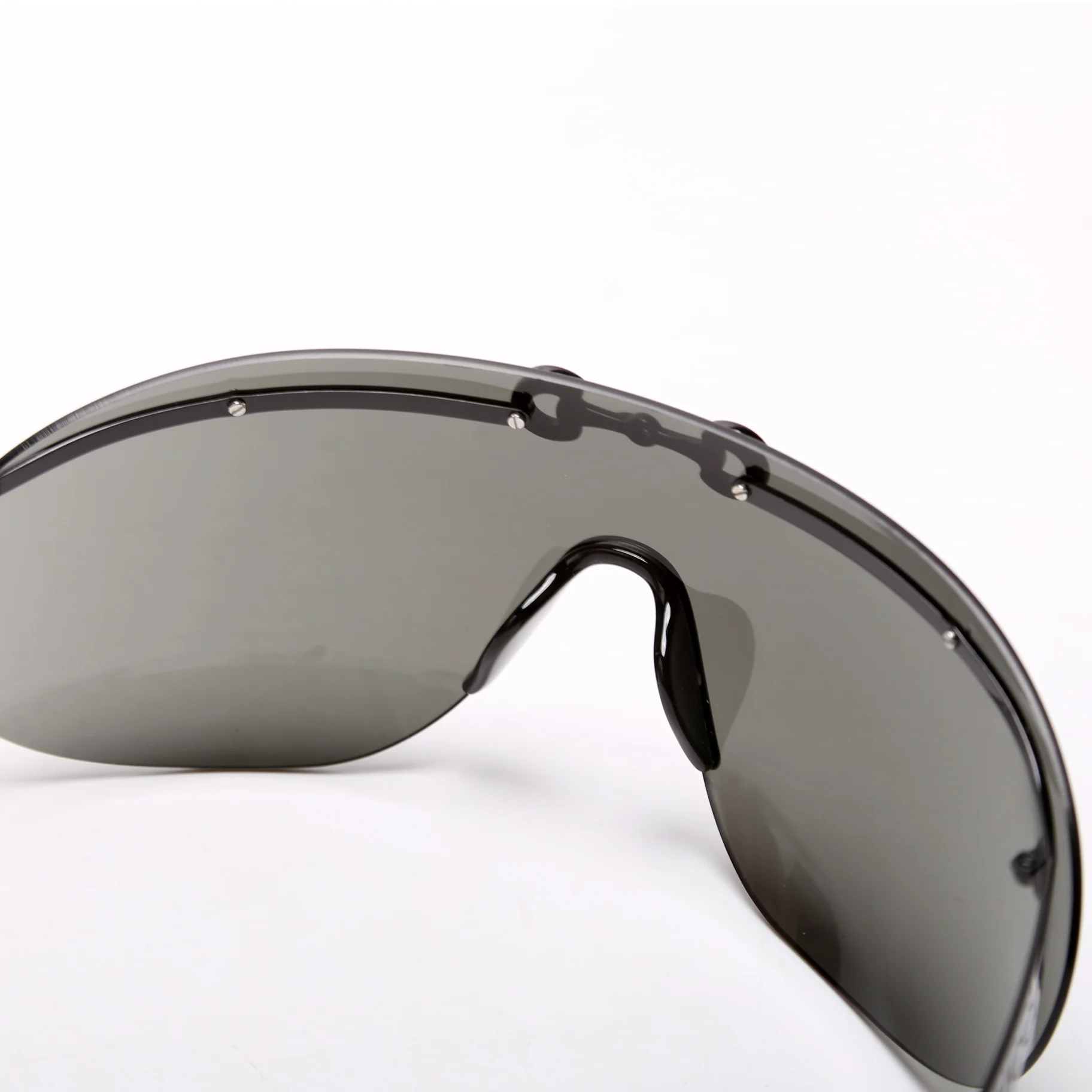 GG1656S Horsebit Shield Sunglasses Black - Image 6
