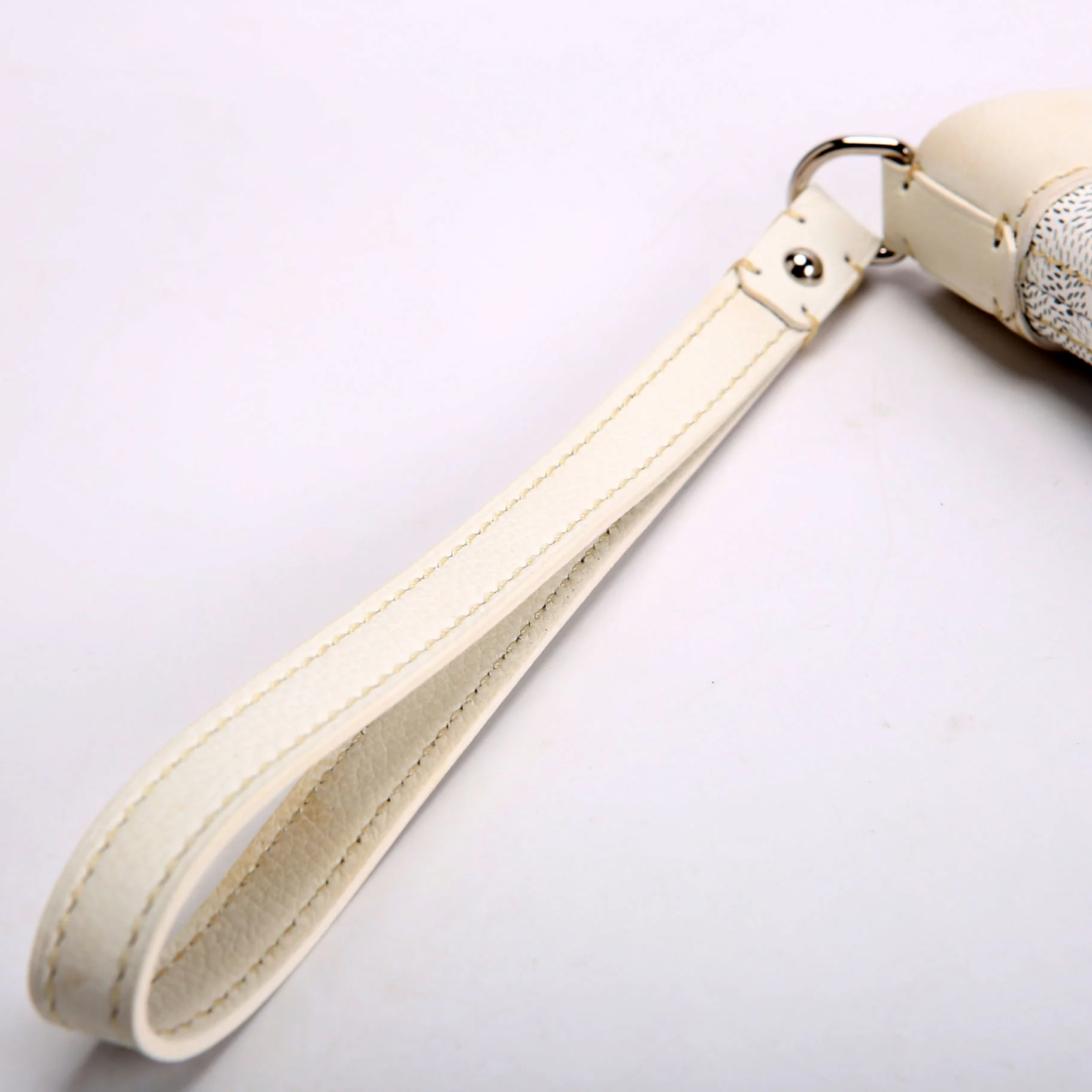 Goyardine Conti Pouch White - Image 6