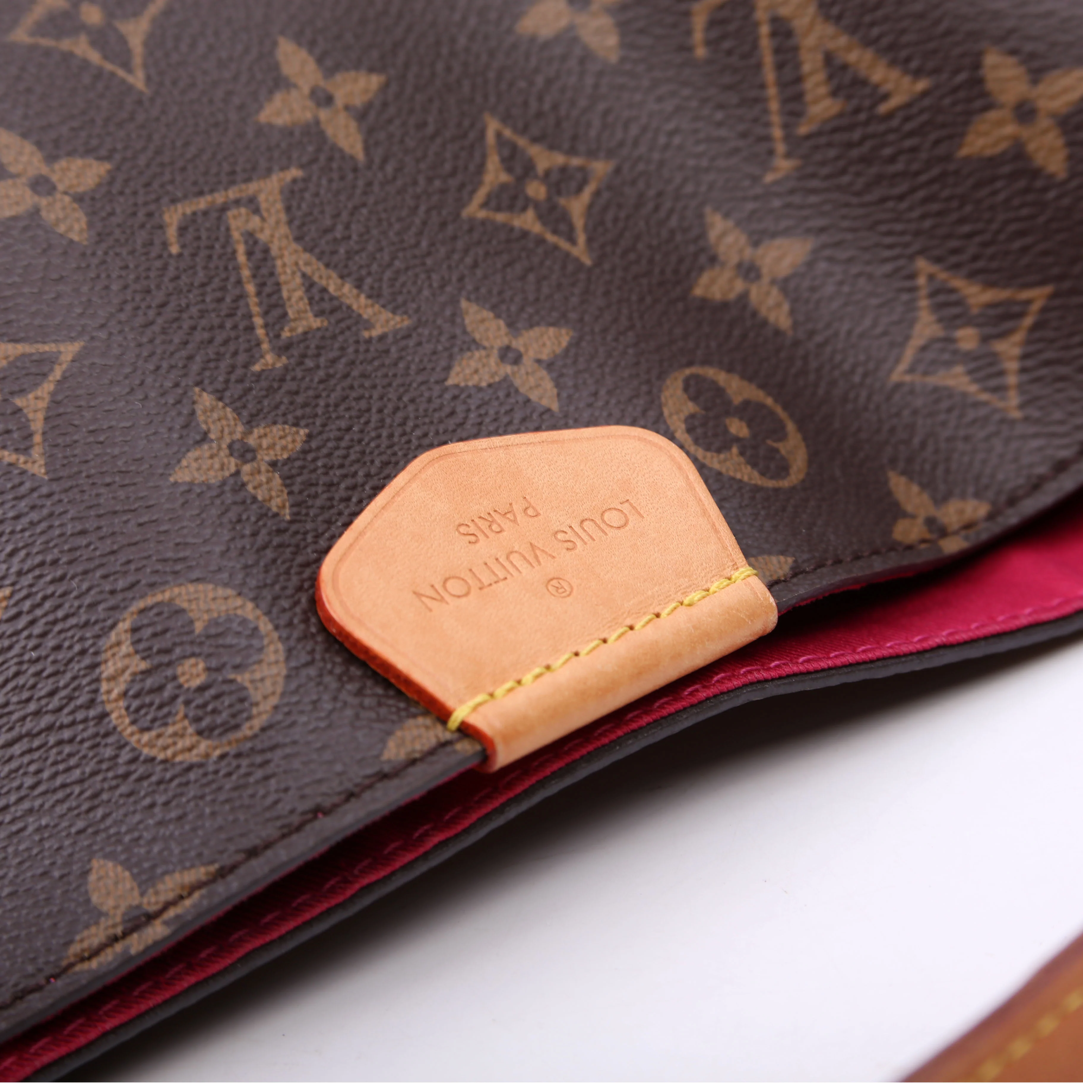 Graceful MM Monogram Berry - Image 8