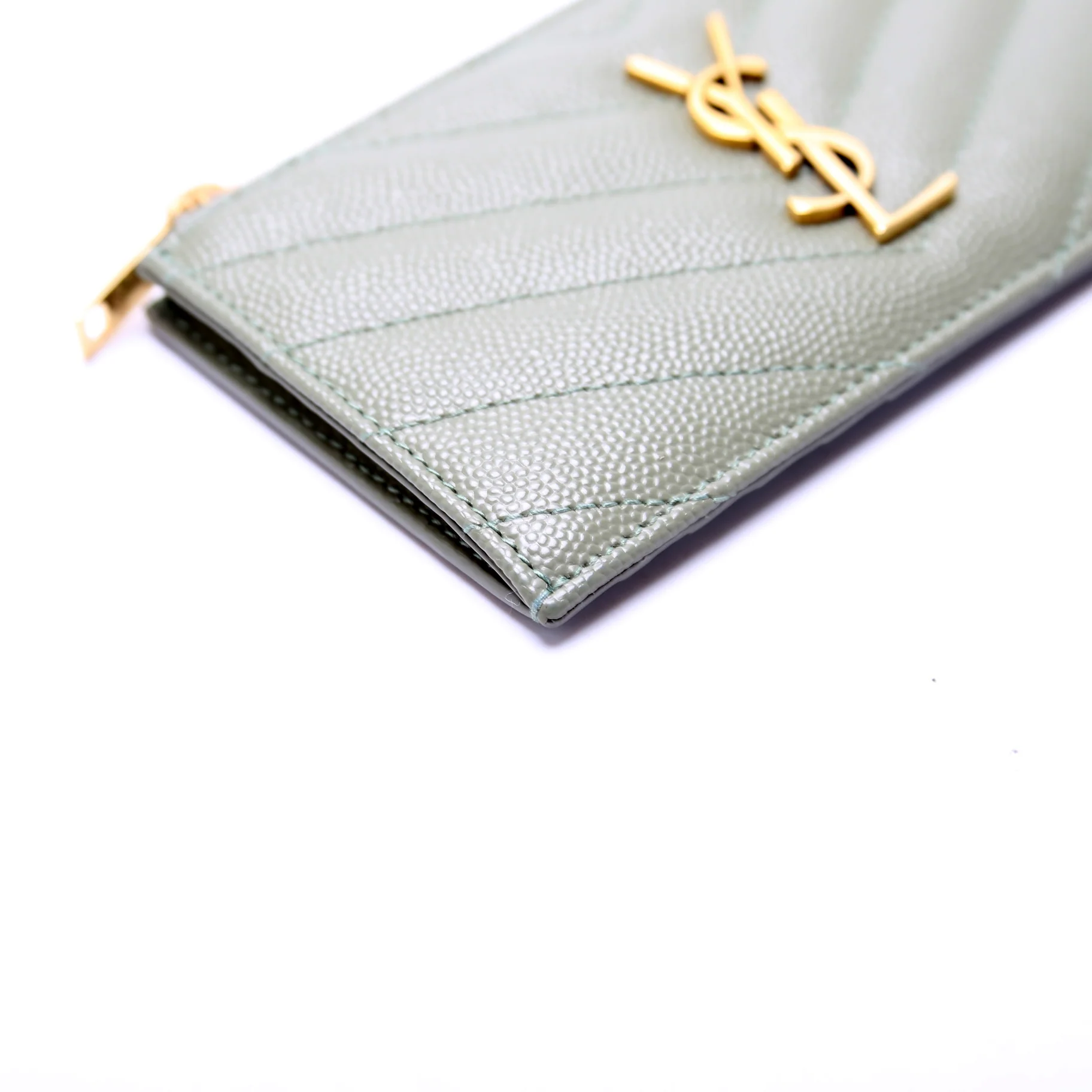 Grain De Poudre Embossed 5 Fragments Card Holder - Image 5