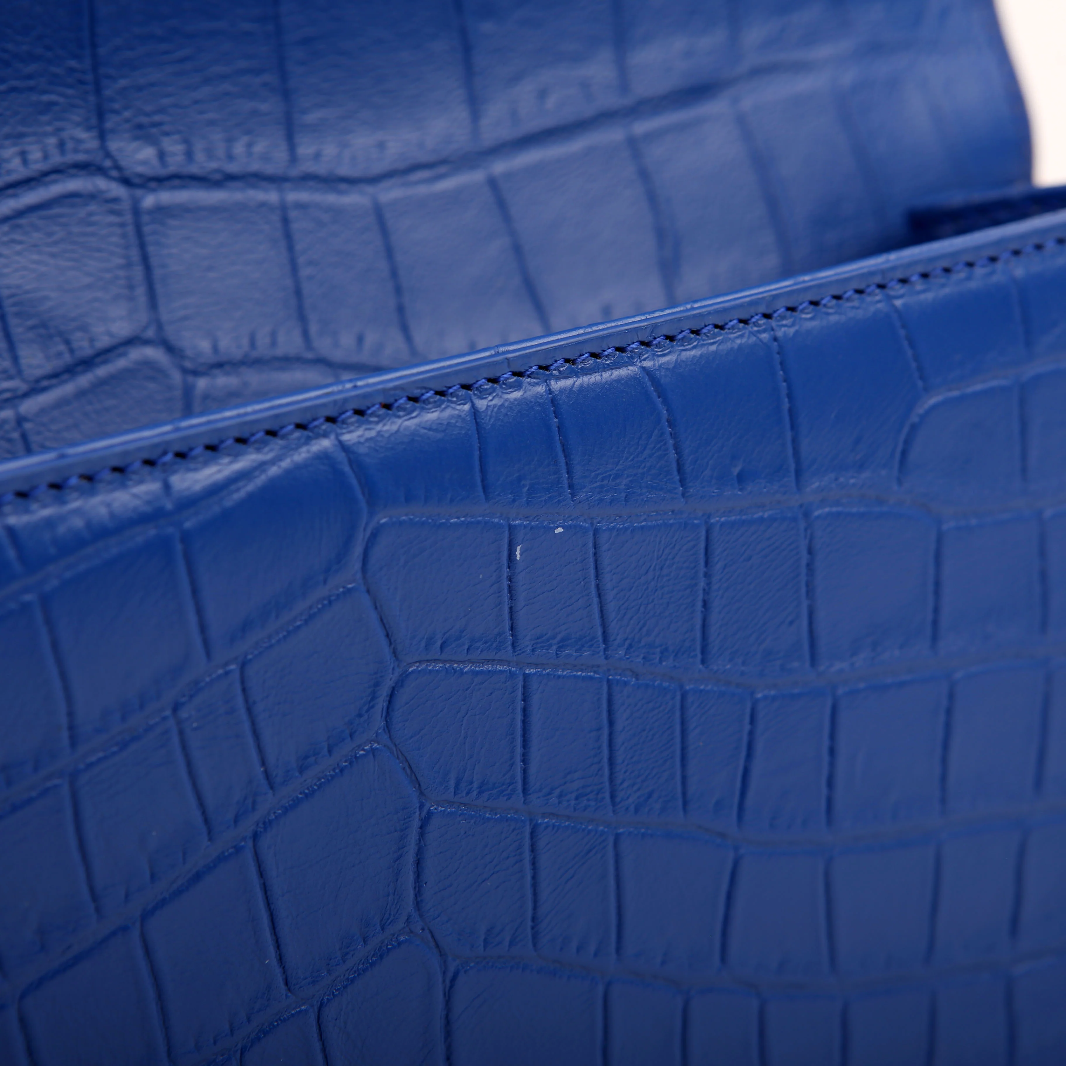Grain De Kate Clutch Crocodile Embossed Blue - Image 9