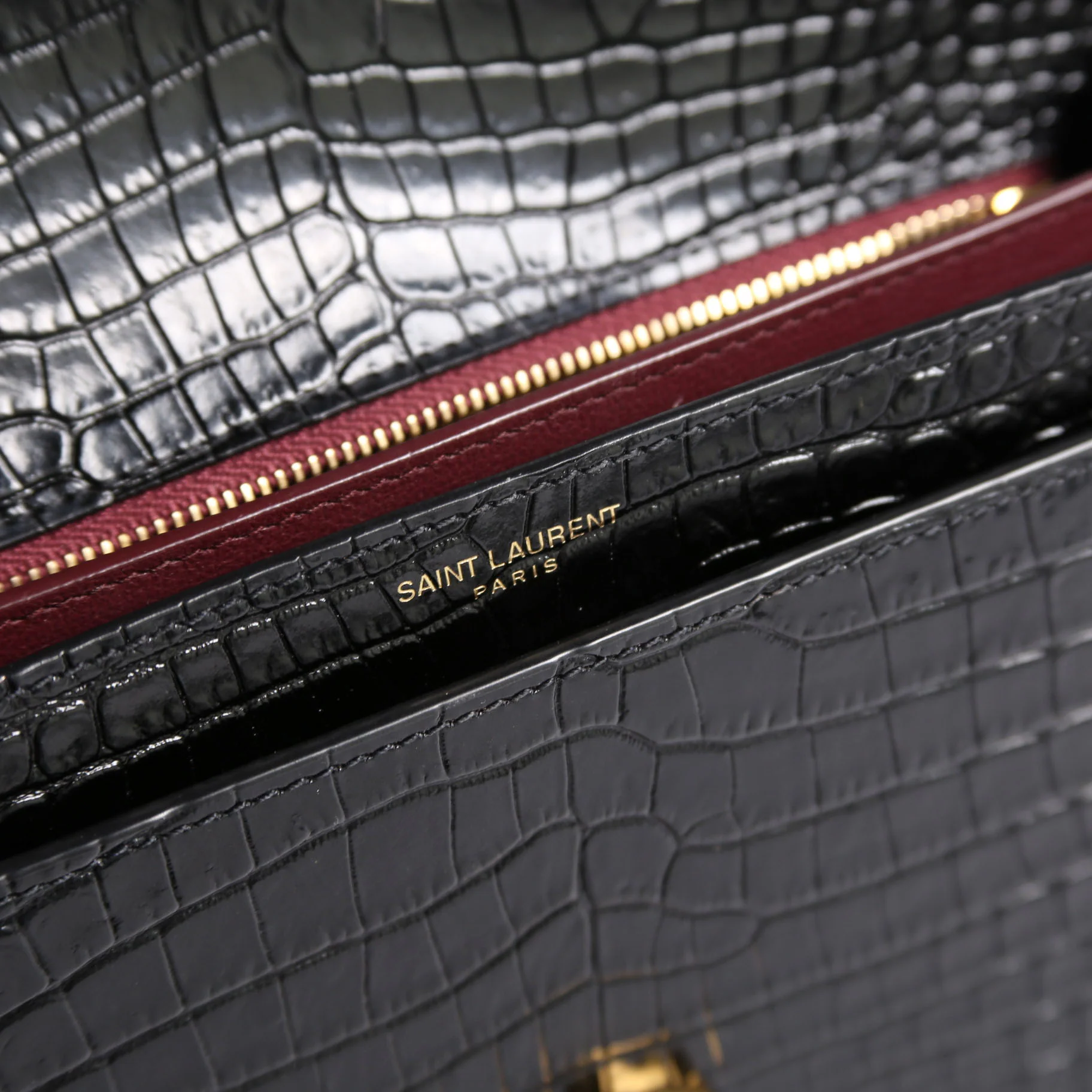 Grain De Poudre Cassandra Crocodile Embossed Chain Bag Medium 532750 - Image 7