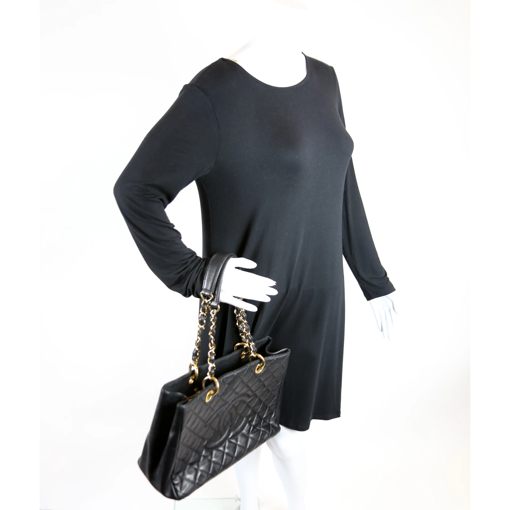 Grand Shopping Tote Caviar - Image 14