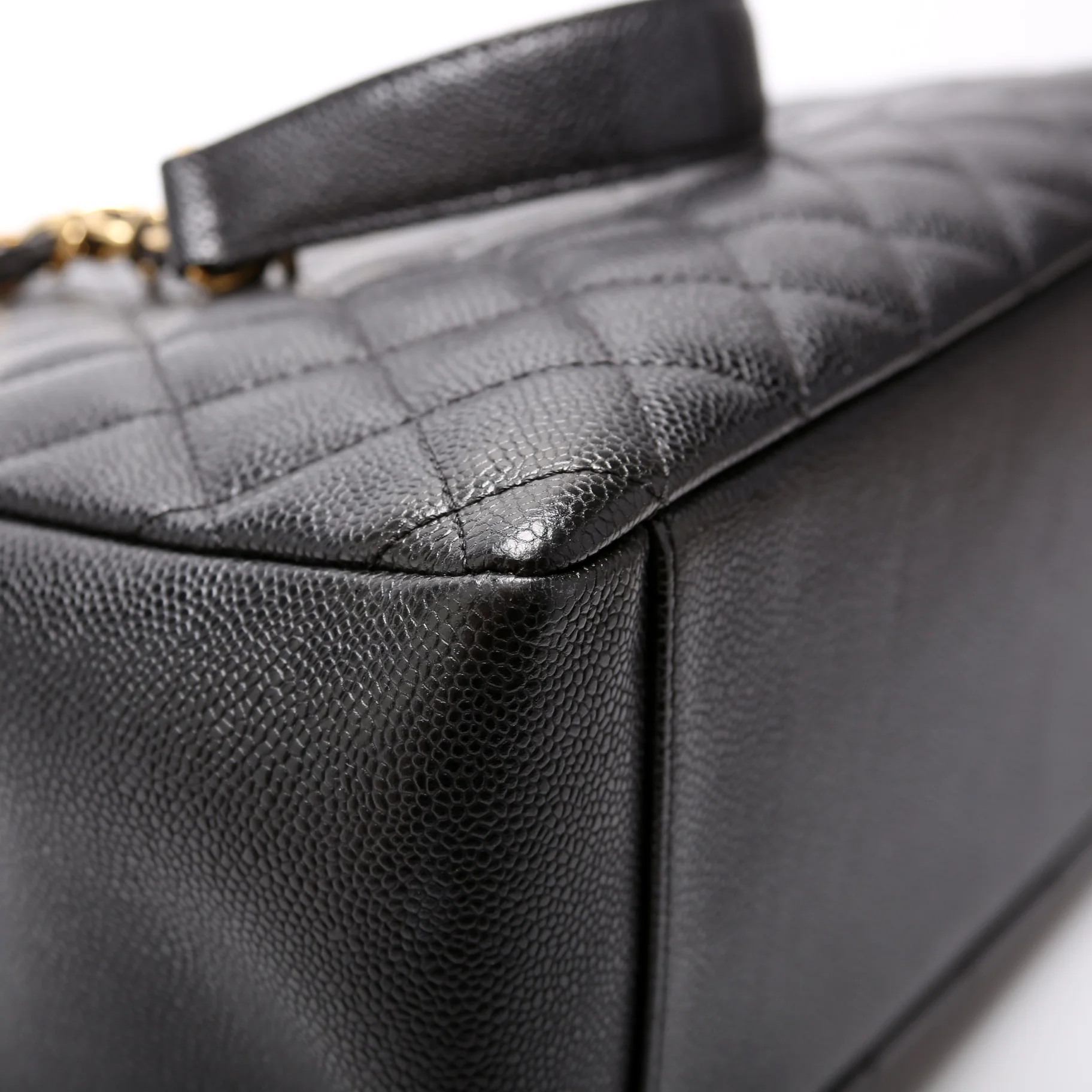 Grand Shopping Tote Caviar - Image 5