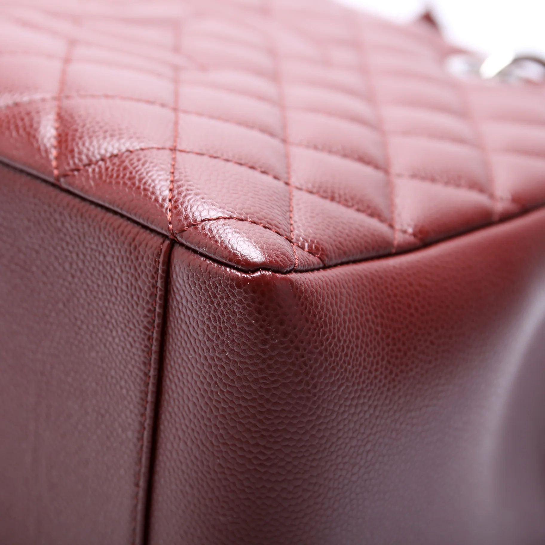 Grand Shopping Tote Caviar - Image 6