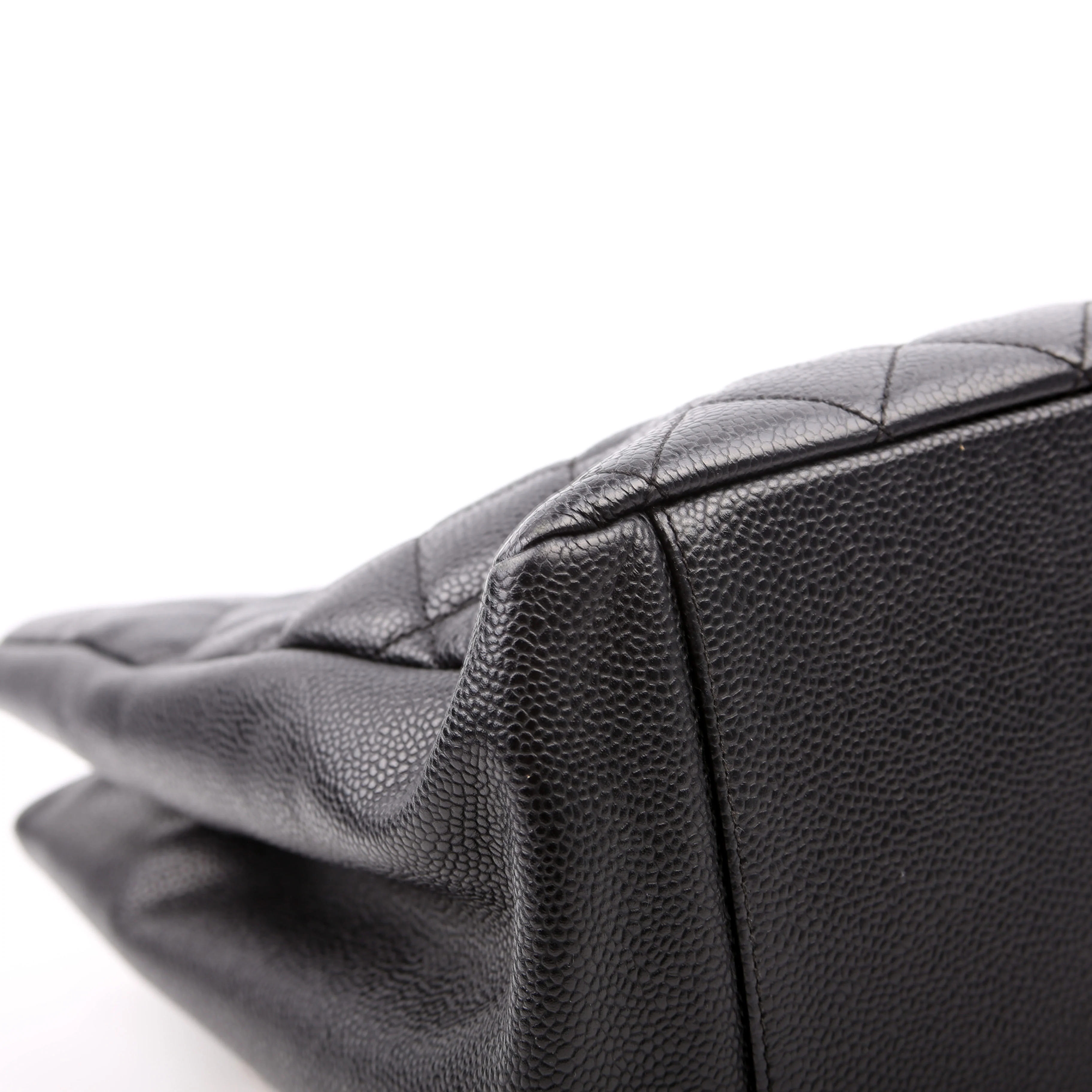 Grand Shopping Tote Caviar Black - Image 6