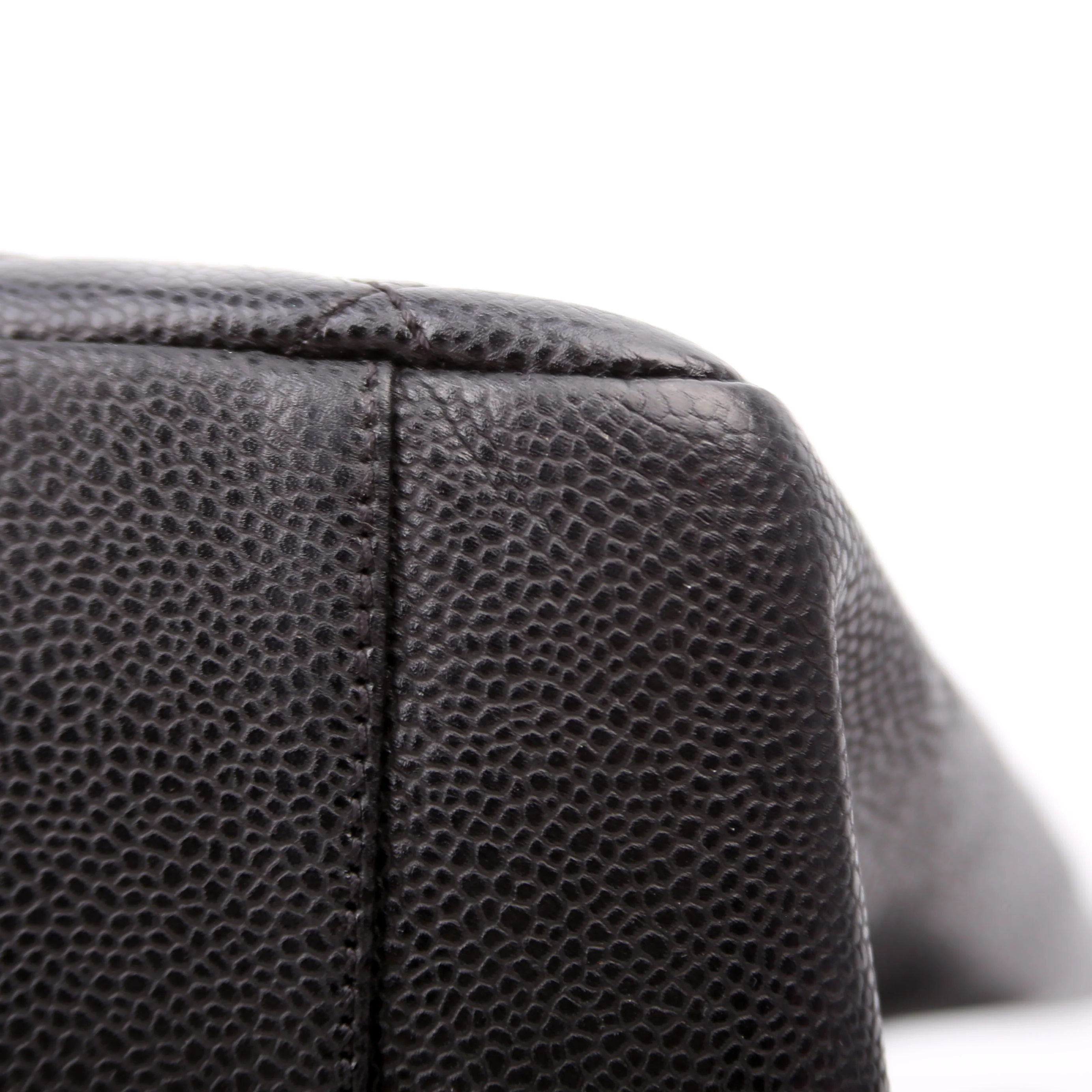 Grand Shopping Tote Caviar Black - Image 8