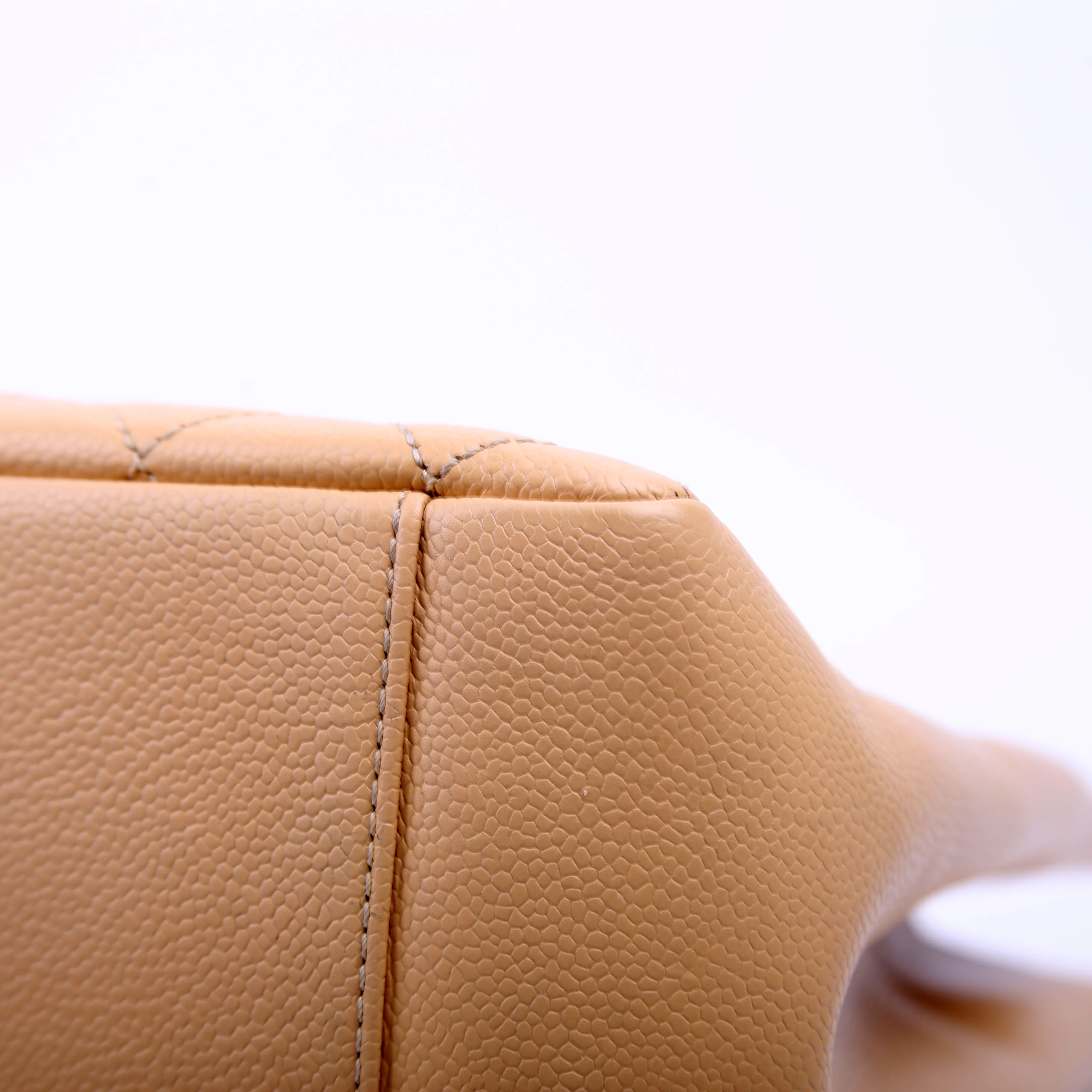 Grand Shopping Tote Caviar Nude - Image 8
