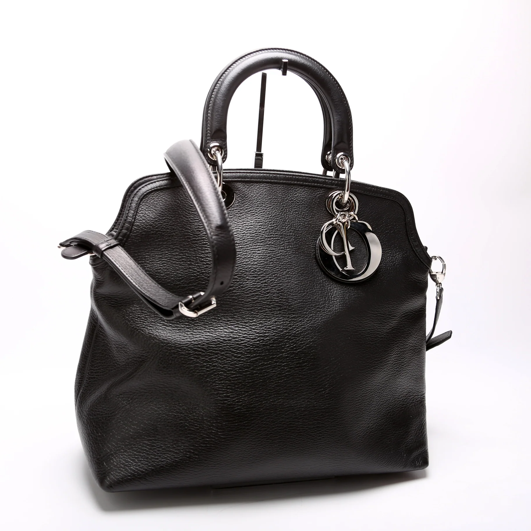 Granville Medium Leather Tote Black - Image 2