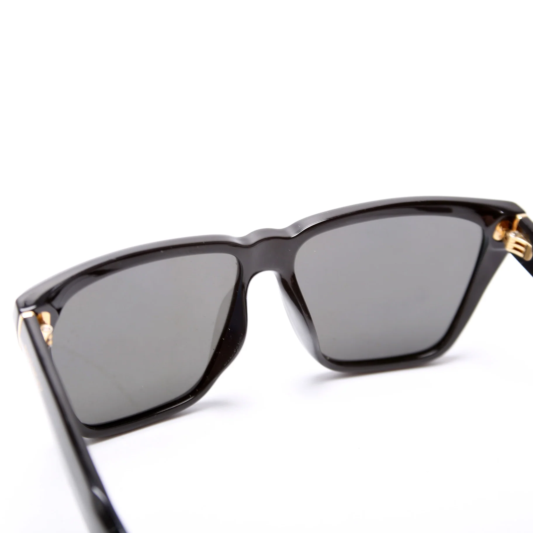 GV7002 Sunglasses - Image 5