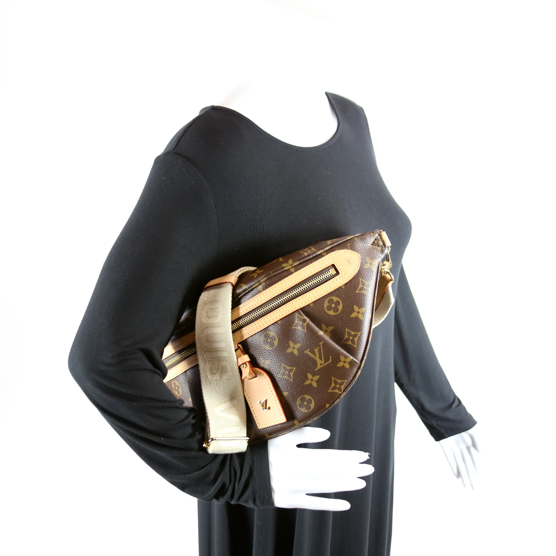 High Rise Bumbag Monogram - Image 9