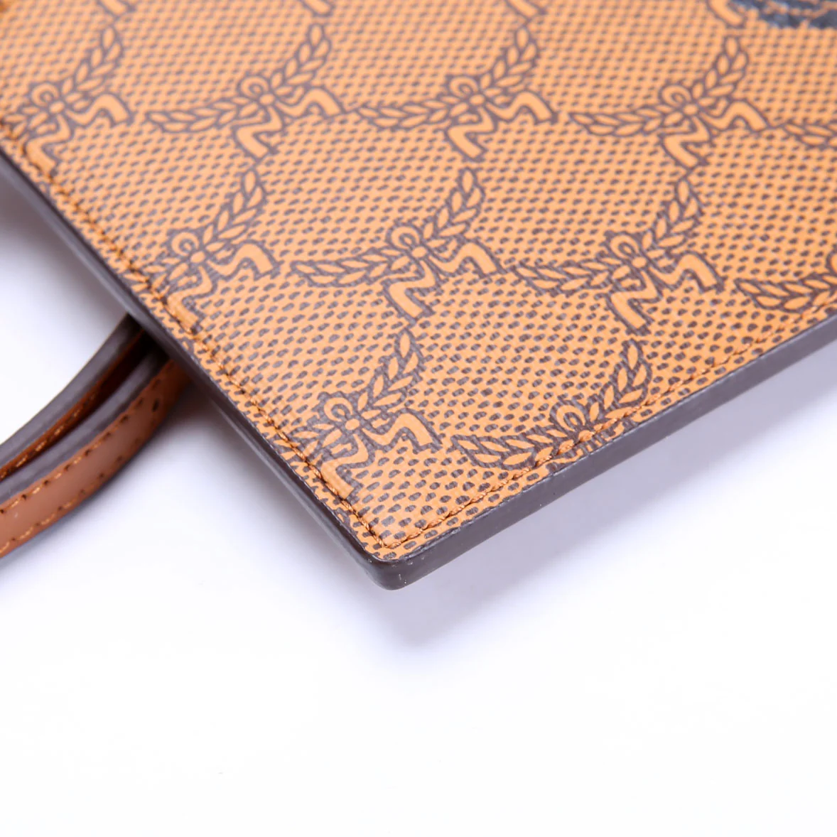 Himmel Crossbody Pouch Cognac - Image 5