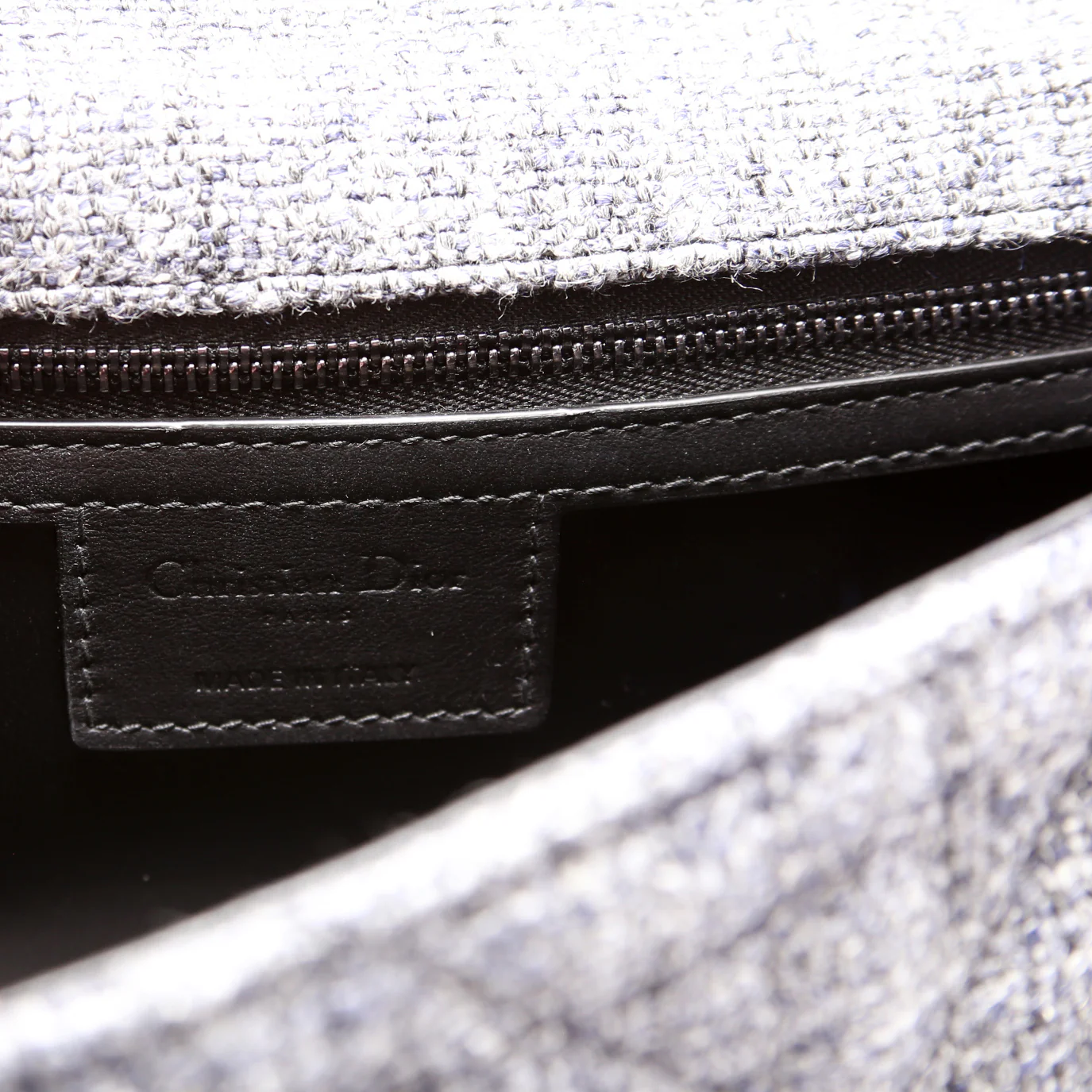 HOLD Caro Medium Linen Macrocannage - Image 8