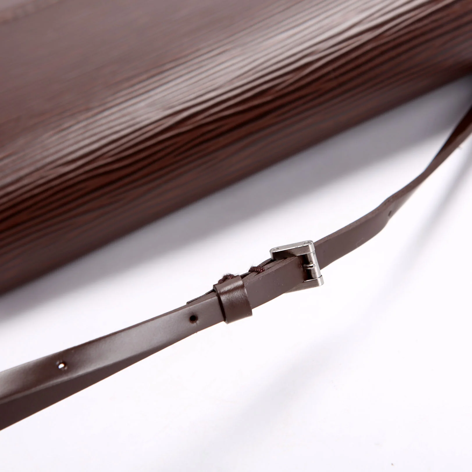 Honfleur Clutch Epi Brown - Image 9